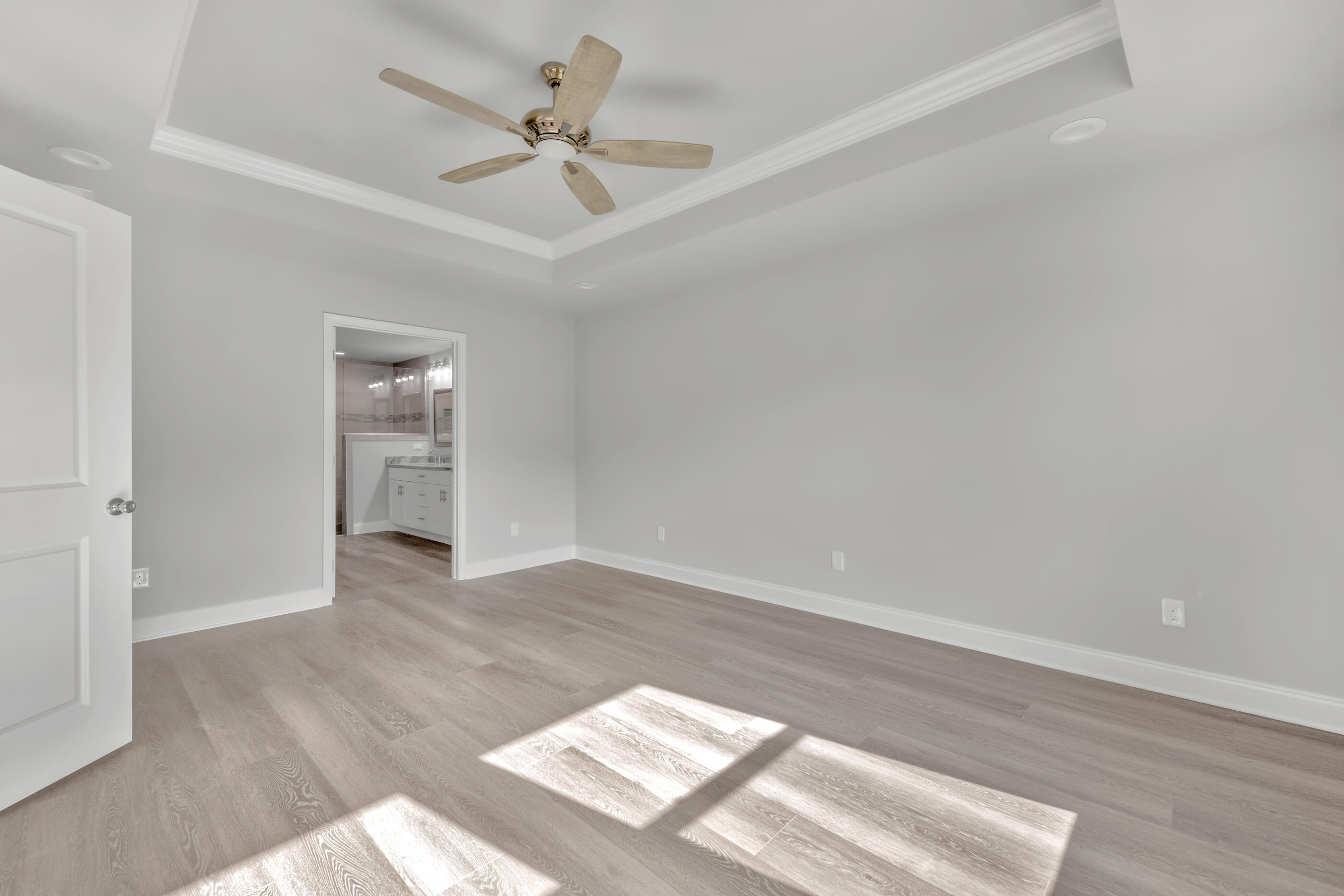 SEASHORE VILLAGE - Residential