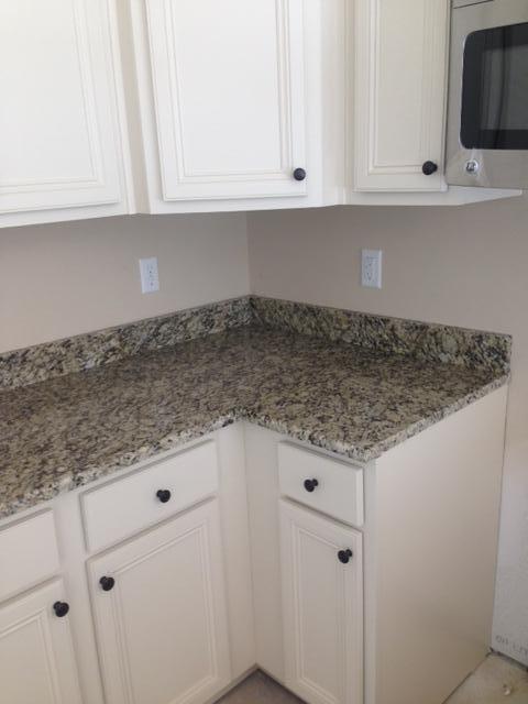 THOMPSON WOODS - Residential