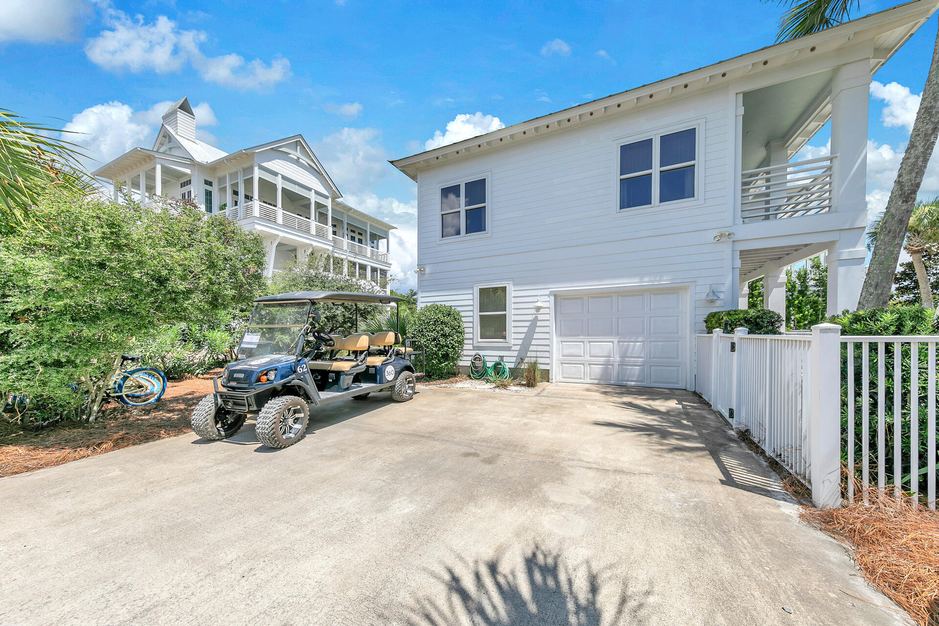 BLUE MOUNTAIN BEACH - Residential