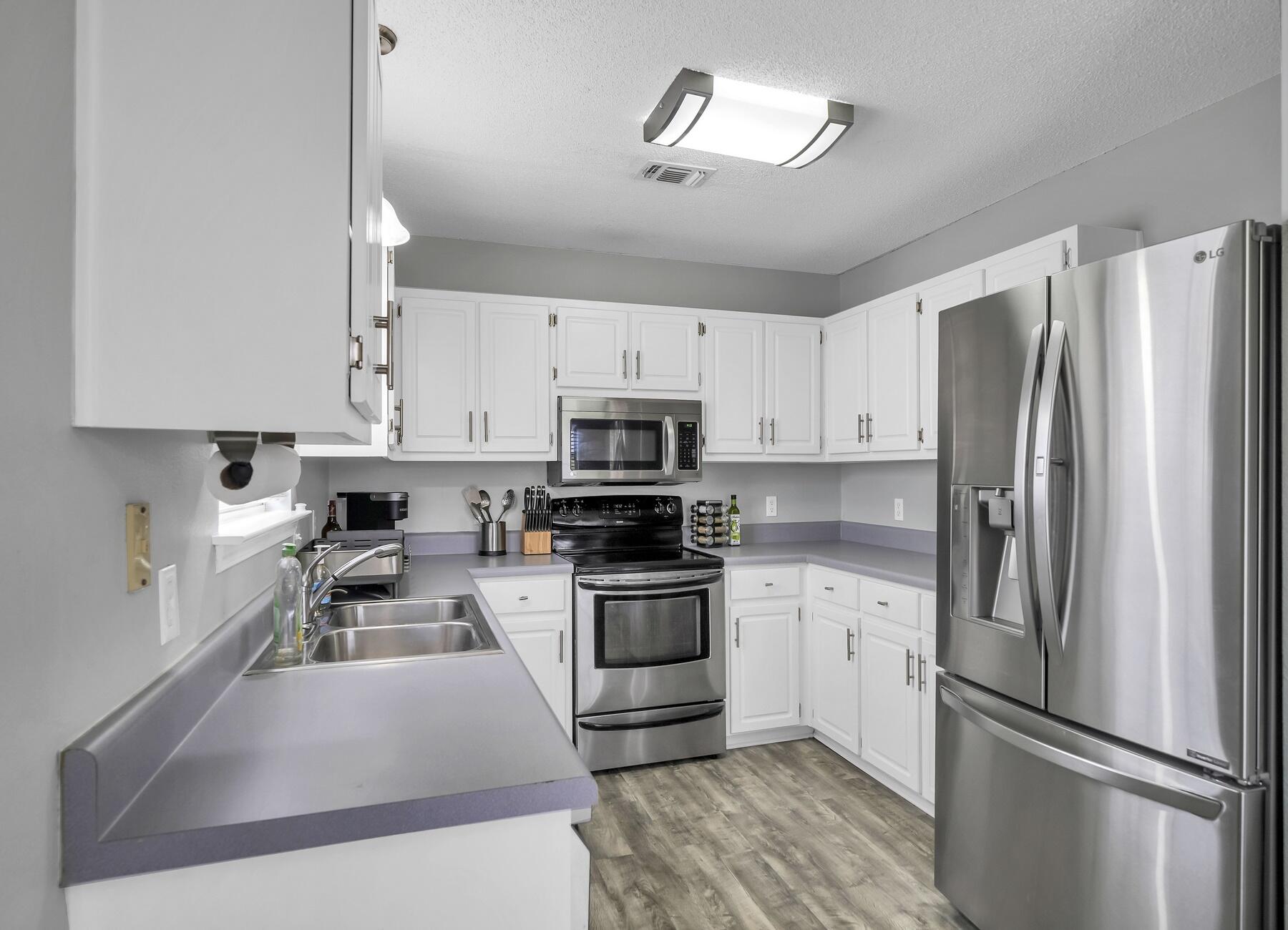 SPANISH TRACE ESTATES LOT 21BLK A AS DES IN OR 4197 PG 294 - Residential