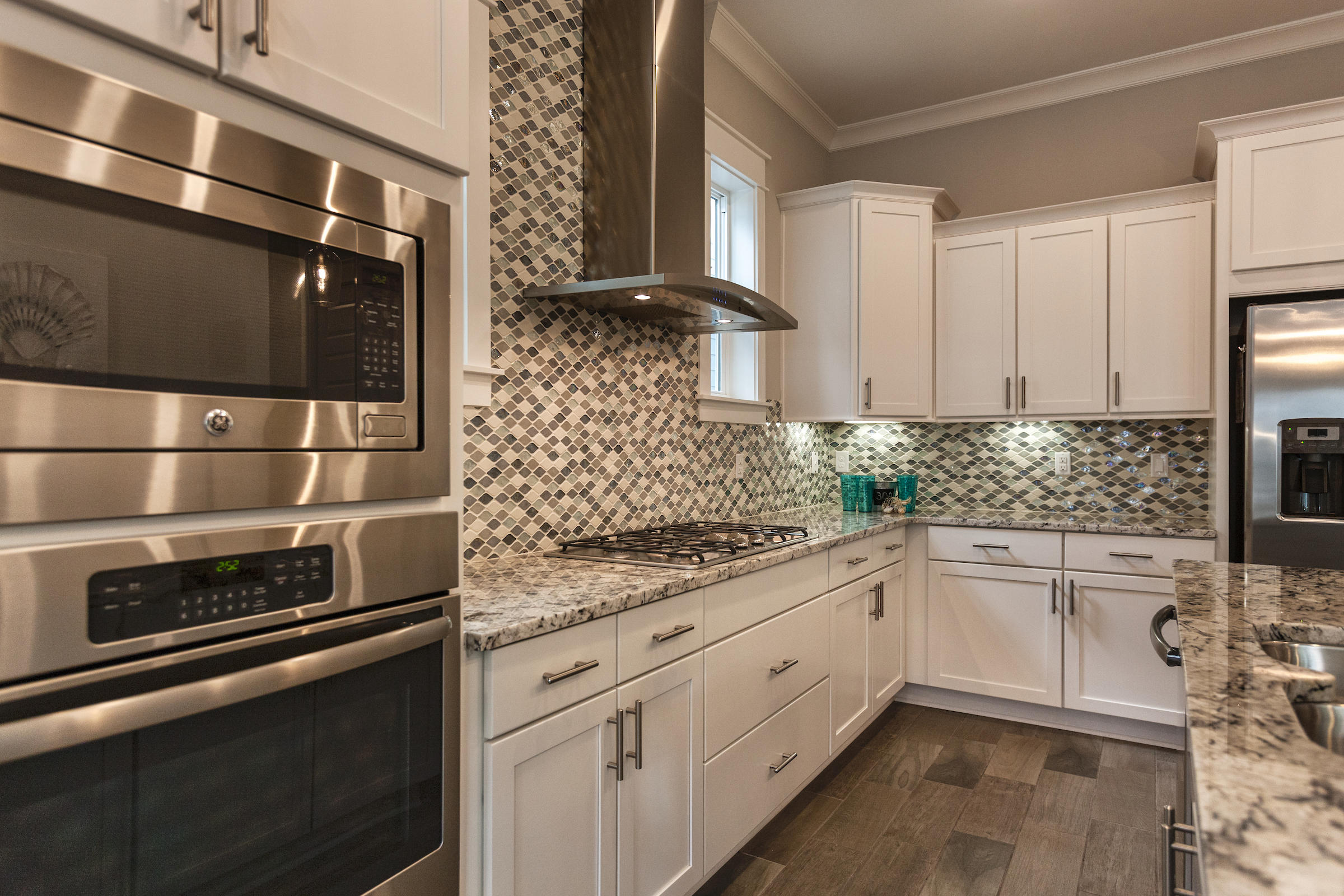 PROMINENCE - Residential