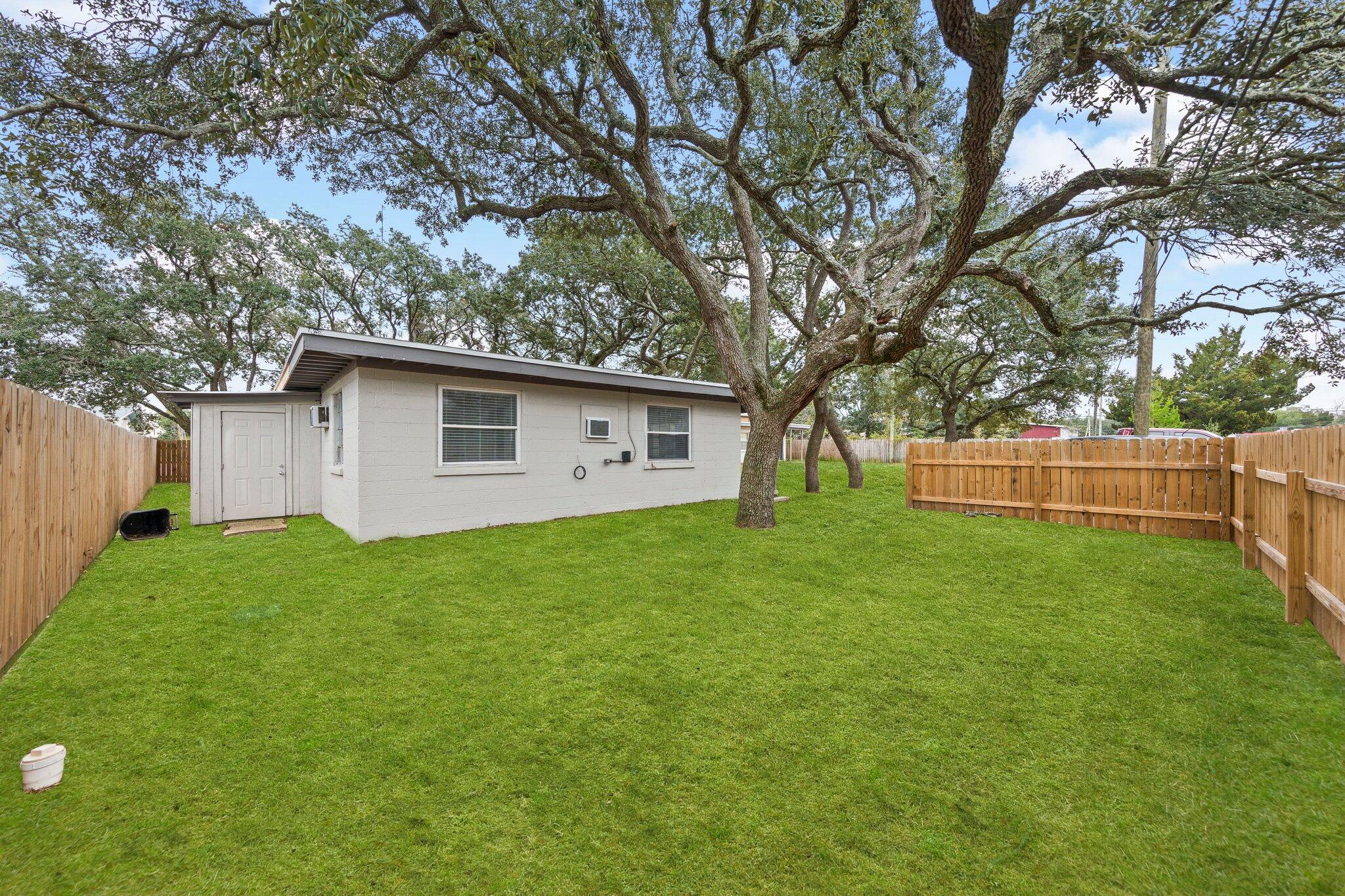 DALLAS DUNCAN - Residential Lease