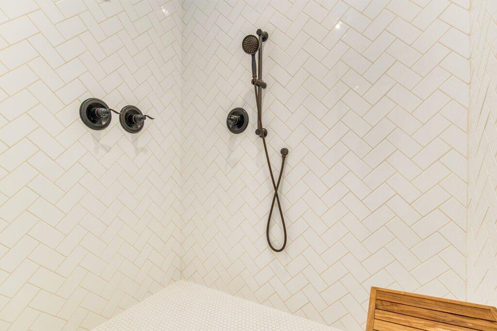 HOLLEY BY THE SEA, 1ST ADD - Residential