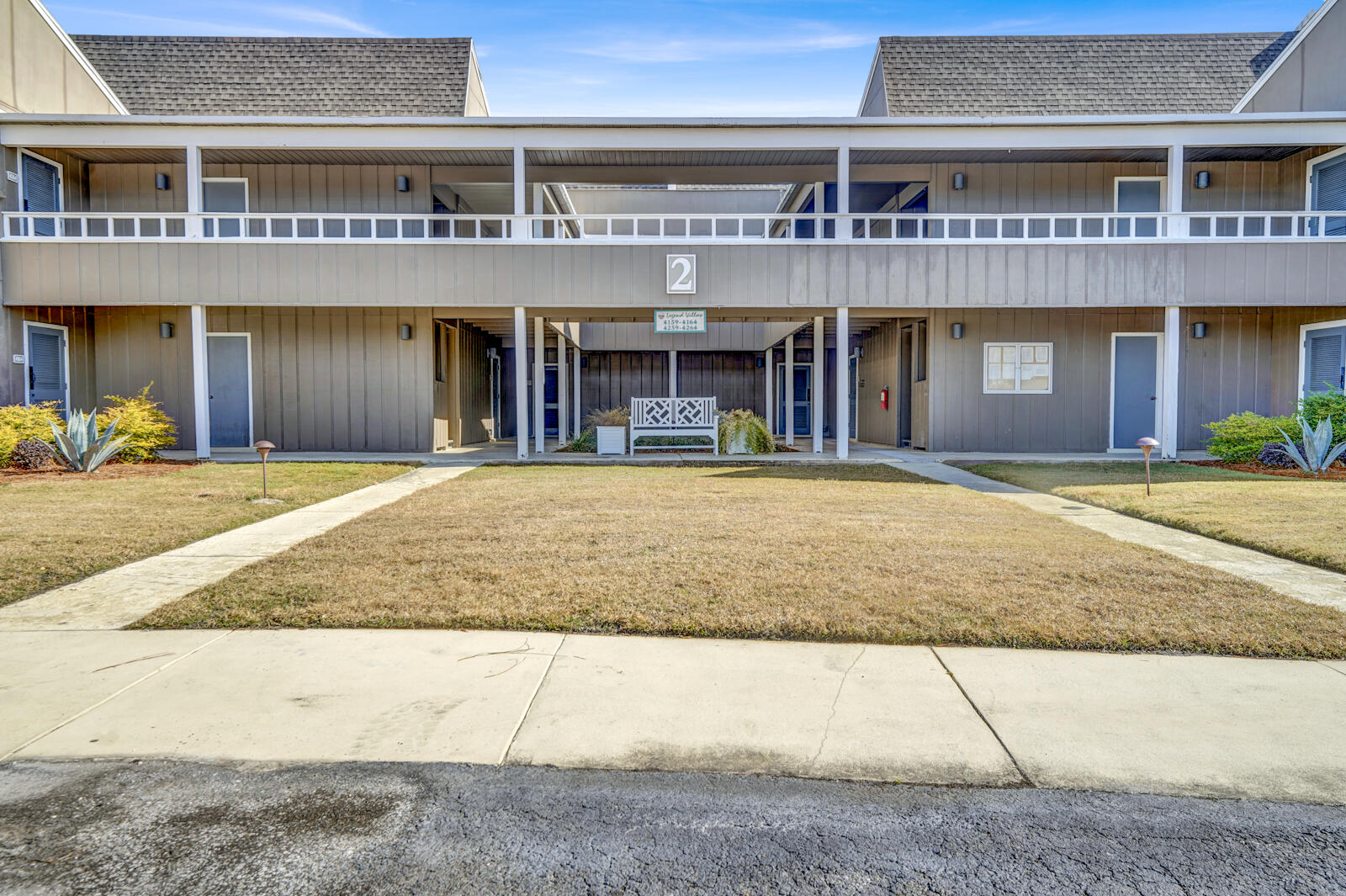 BAY POINT STUDIO VILLAS 3 CONDO - Residential