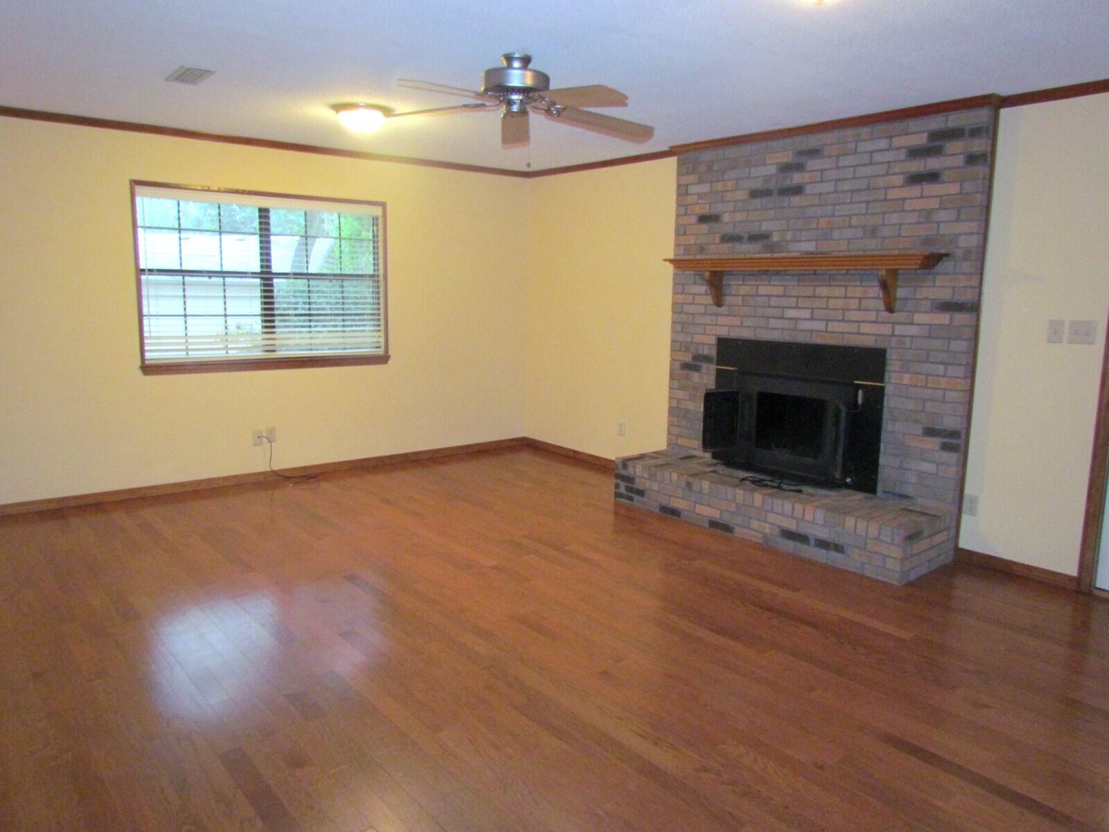 WHISPERWOOD ESTATES - Residential