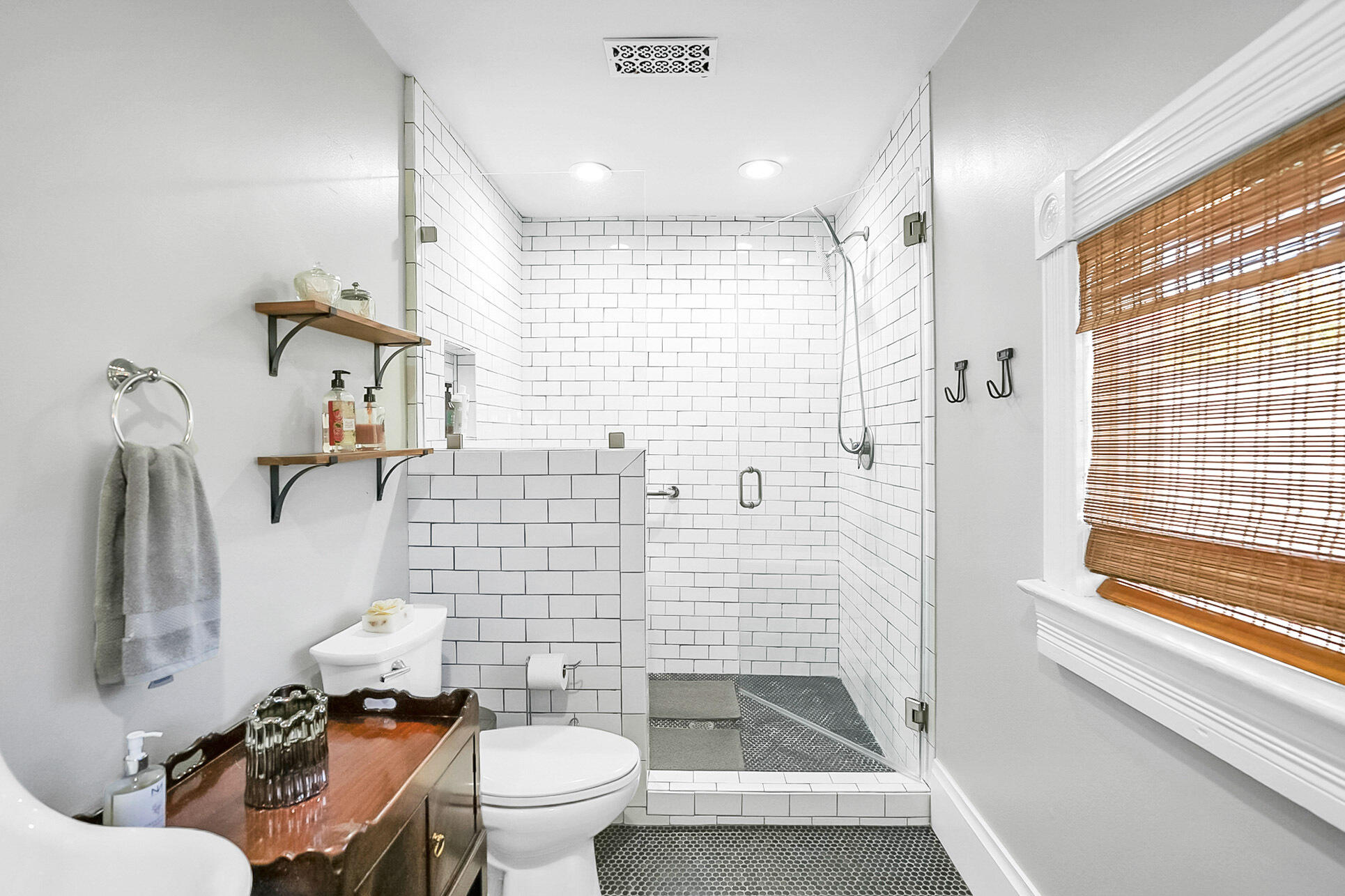 BELMONT TRACT - NORTH HILL DISTRICT - Residential