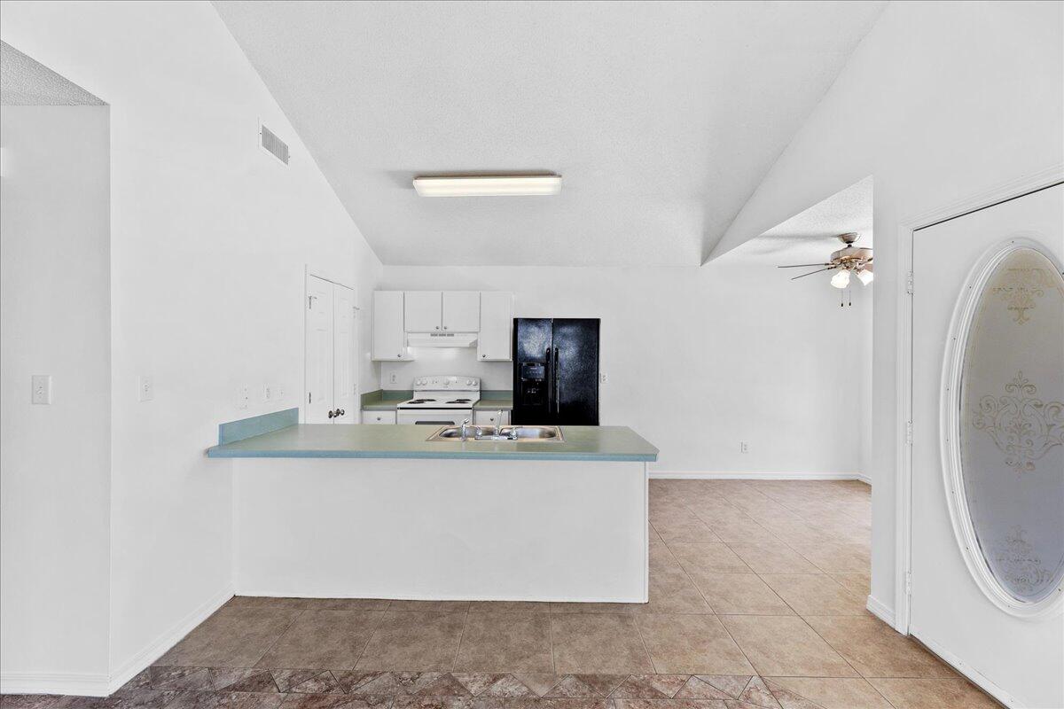 AUTUMN TRACE - Residential