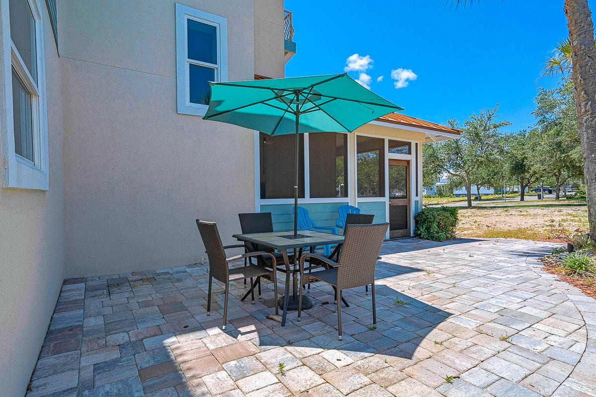 VILLAGE AT BLUE MOUNTAIN BEACH - Residential