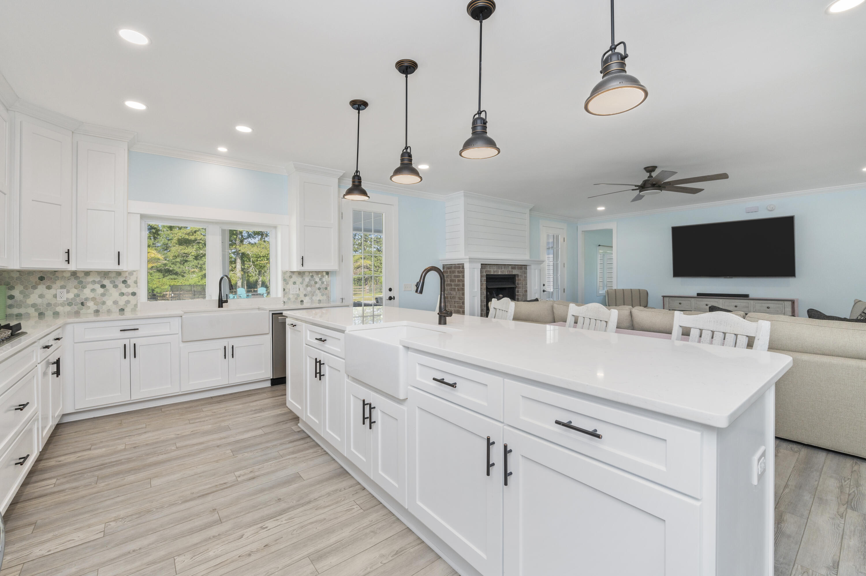 NO RECORDED SUBDIVISION - Residential