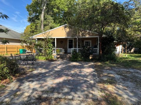 Photo of 1549 Cat-Mar Road, Niceville, FL 32578 (MLS # 988482) Photo of 1549 Cat-Mar Road, Niceville, FL 32578 (MLS # 988482)