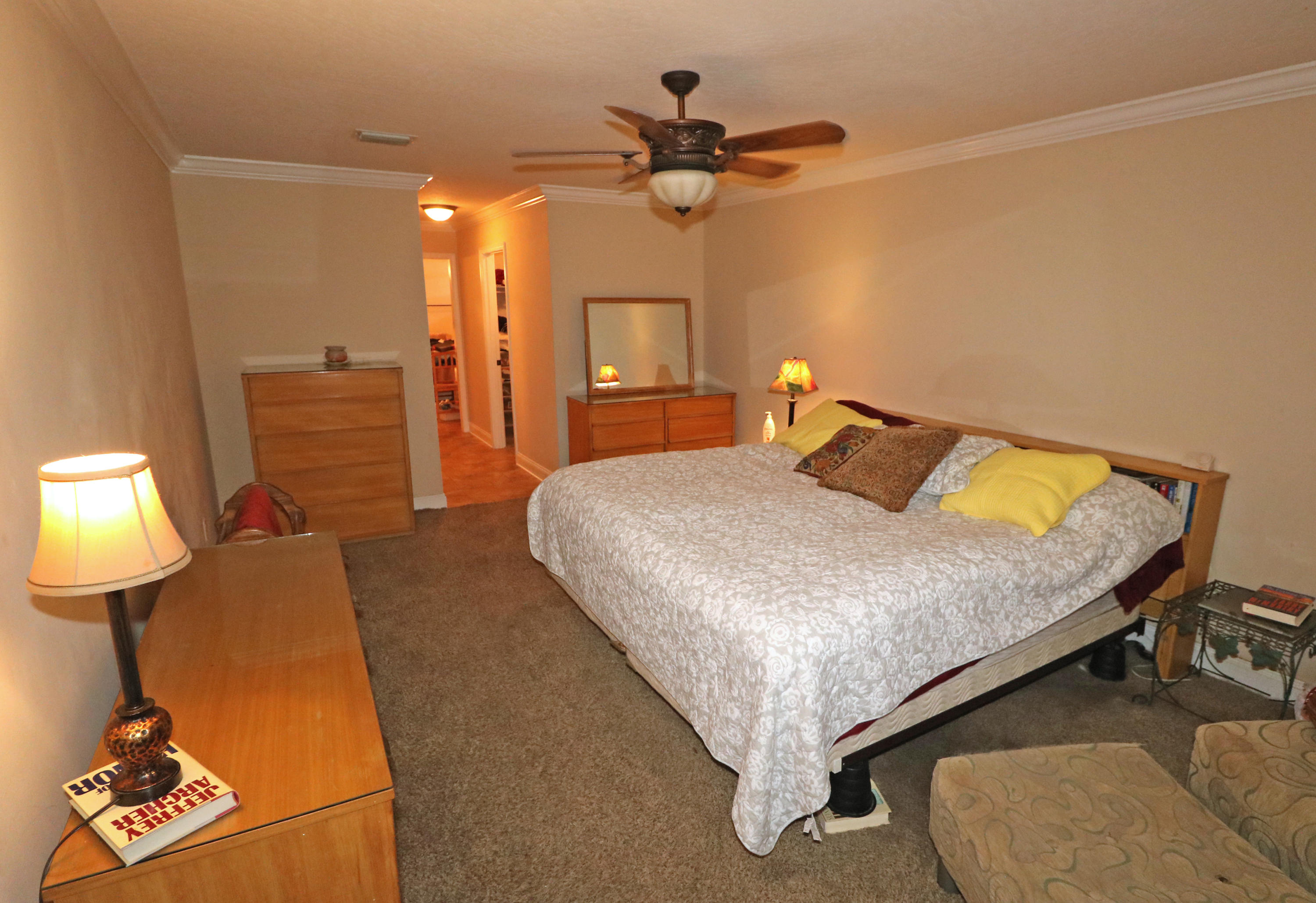 WOODLAND ACRES - Residential