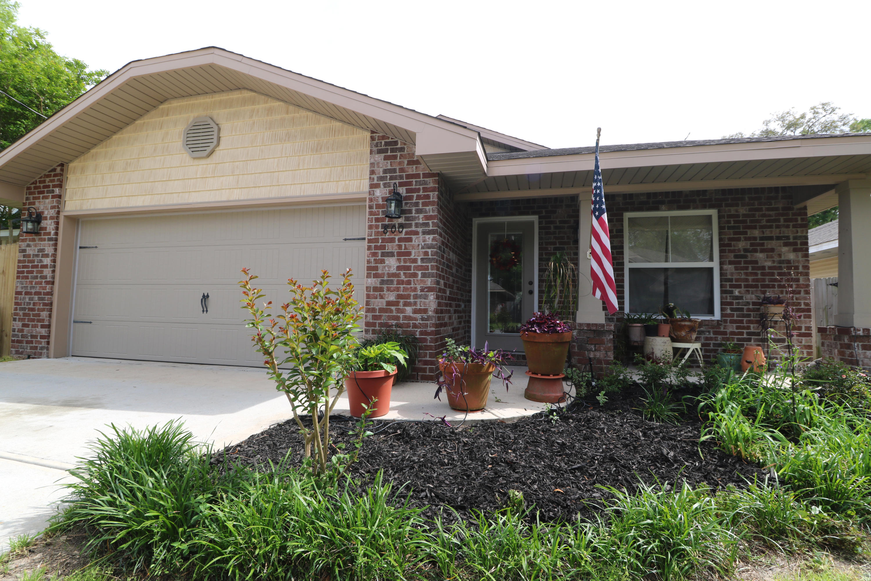 WOODLAND ACRES - Residential