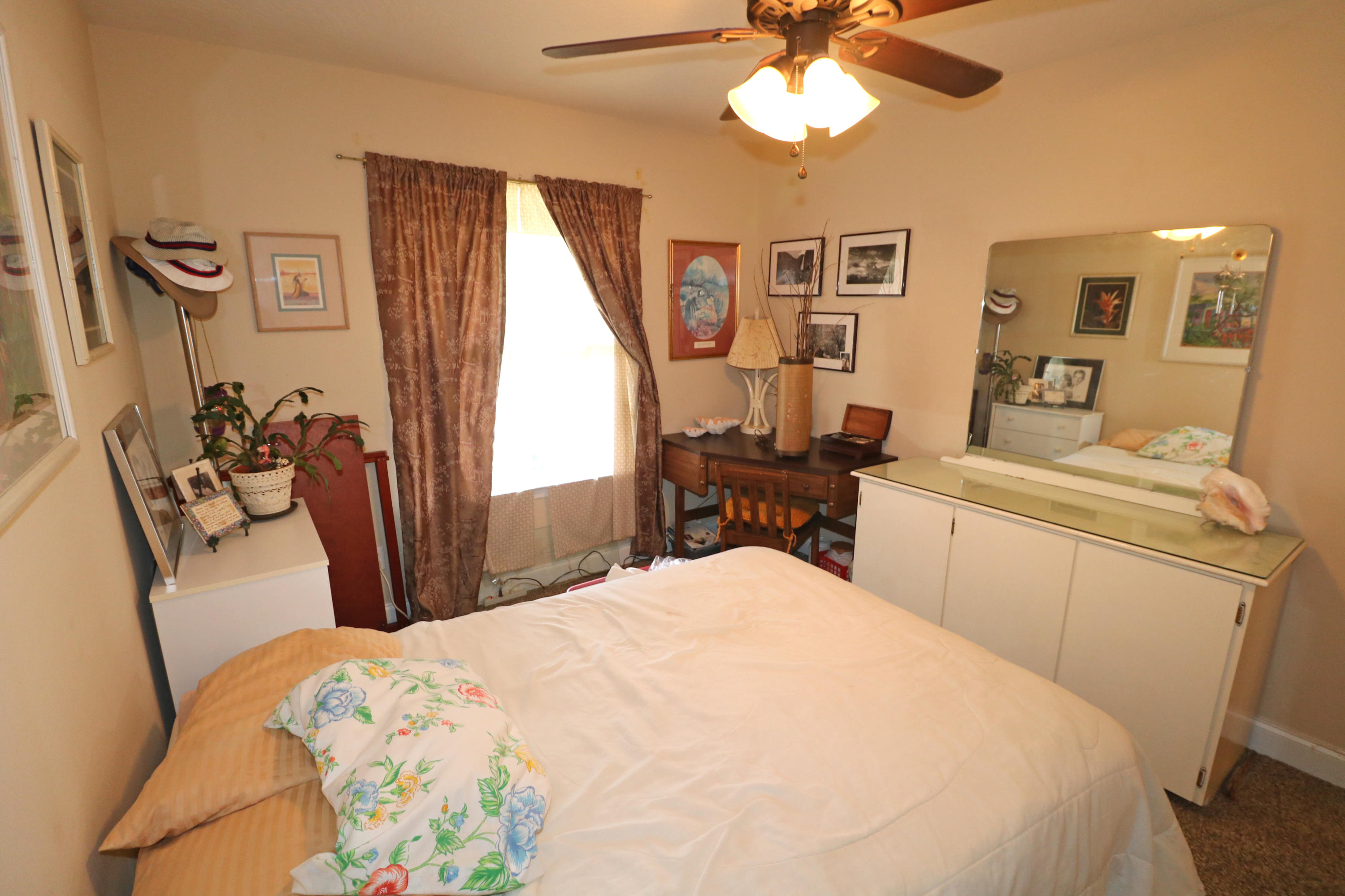 WOODLAND ACRES - Residential