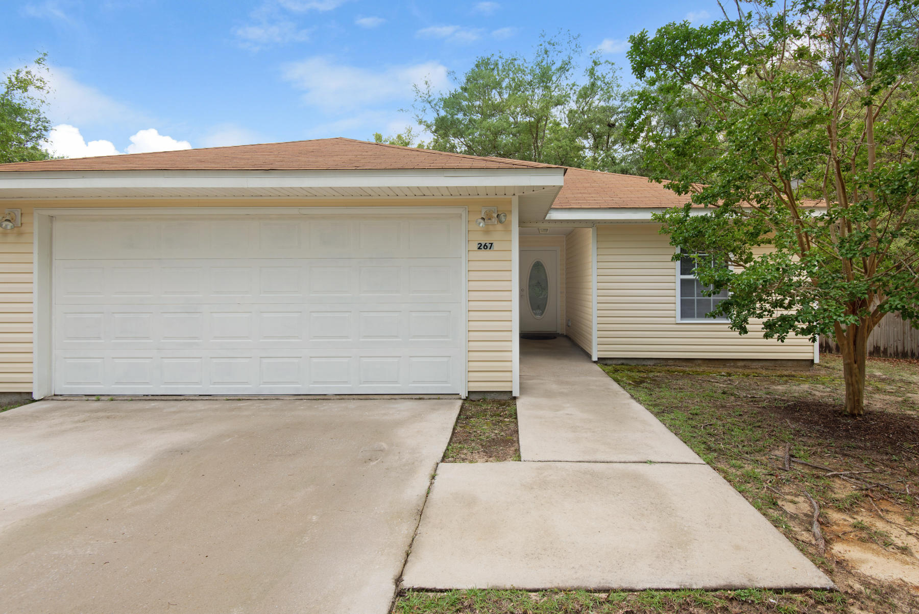 Under contract with a 72 hour kick out clause. NO HOA!!! This home boasts almost half acre lot that can accommodate a boat, RV and still have room for your private pool! If you want privacy and convenience to local activities, shopping and restaurants, this is the home for you. Located across from west Hammock Bay entrance. Endless walking trails to enjoy the outdoors. Minutes away from the closest boat launch or a day at the beach! Call your favorite agent today. This home won't last long!