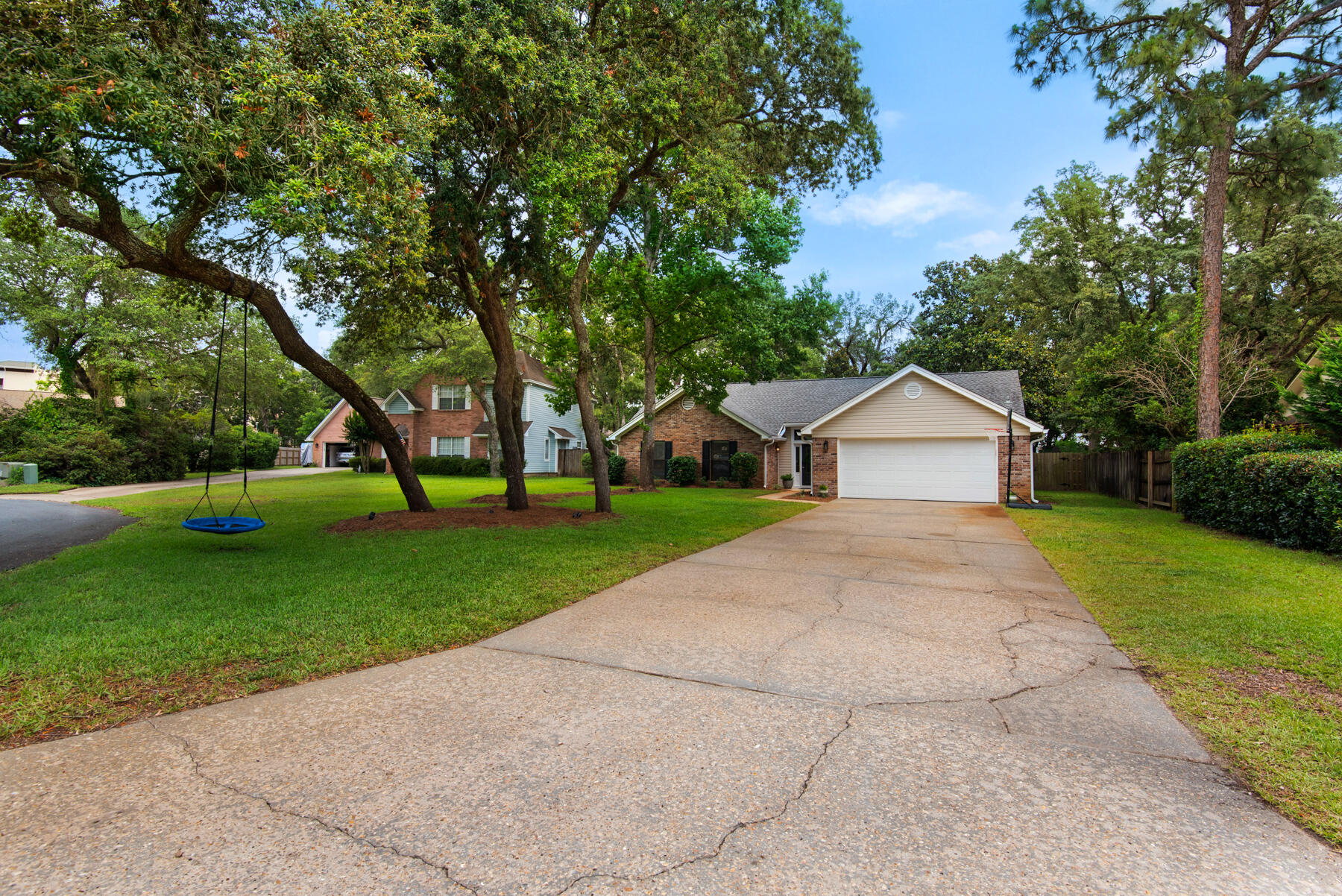 WOODLAND SHORES T/H PH 5 - Residential