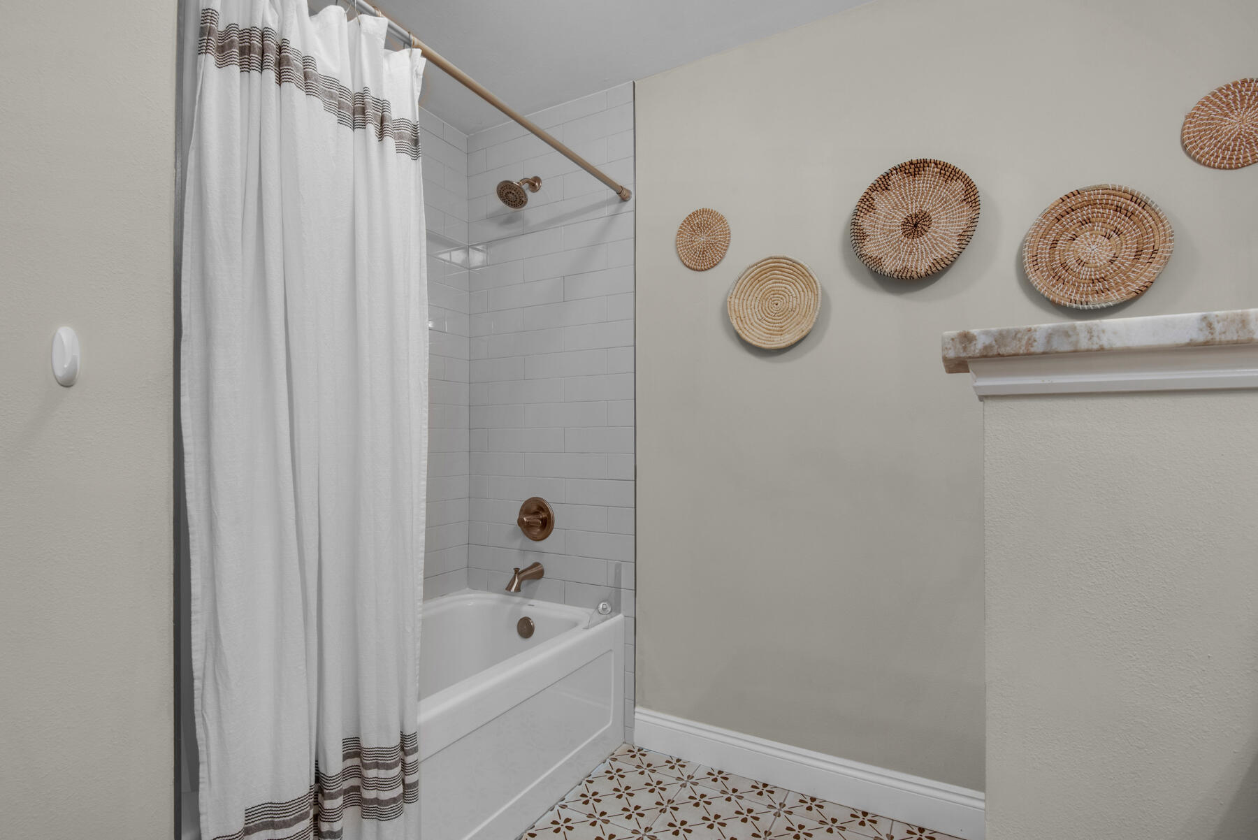 WOODLAND SHORES T/H PH 5 - Residential