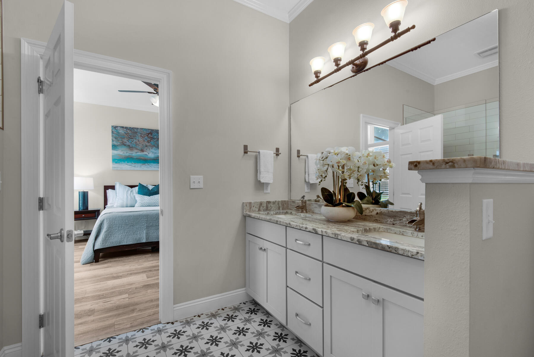 WOODLAND SHORES T/H PH 5 - Residential