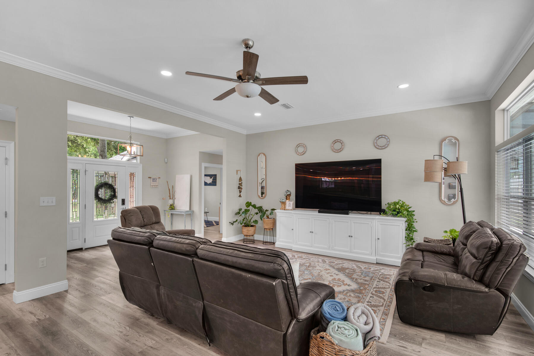 WOODLAND SHORES T/H PH 5 - Residential