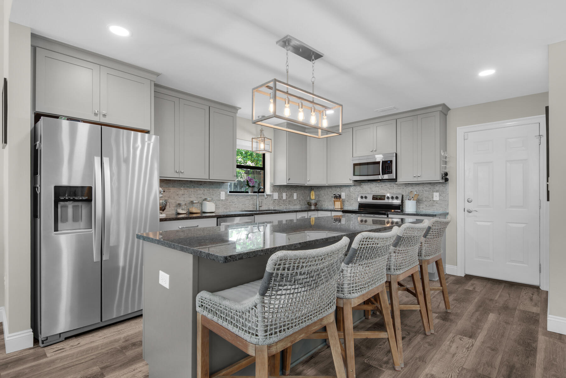 WOODLAND SHORES T/H PH 5 - Residential