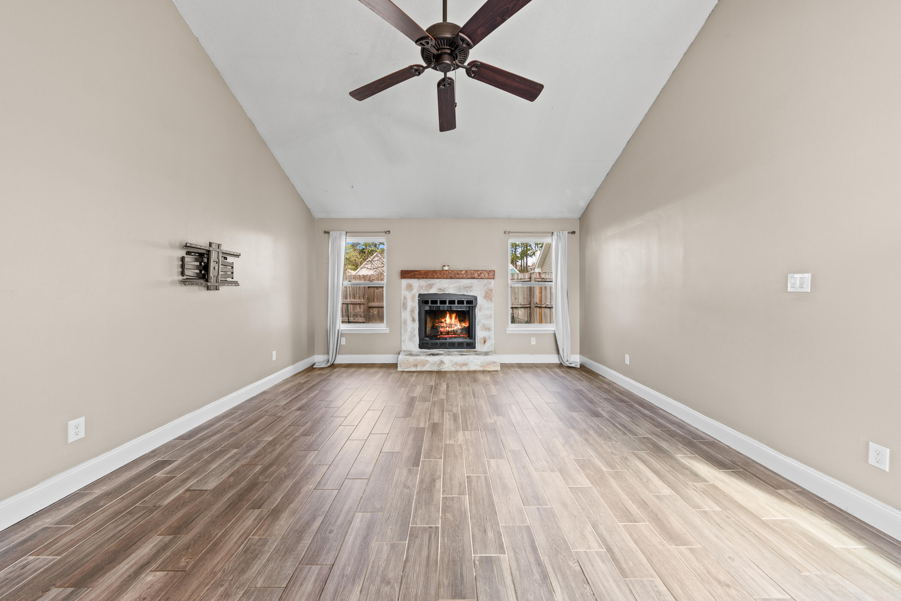 HIDDEN TRAILS PH 4 - Residential