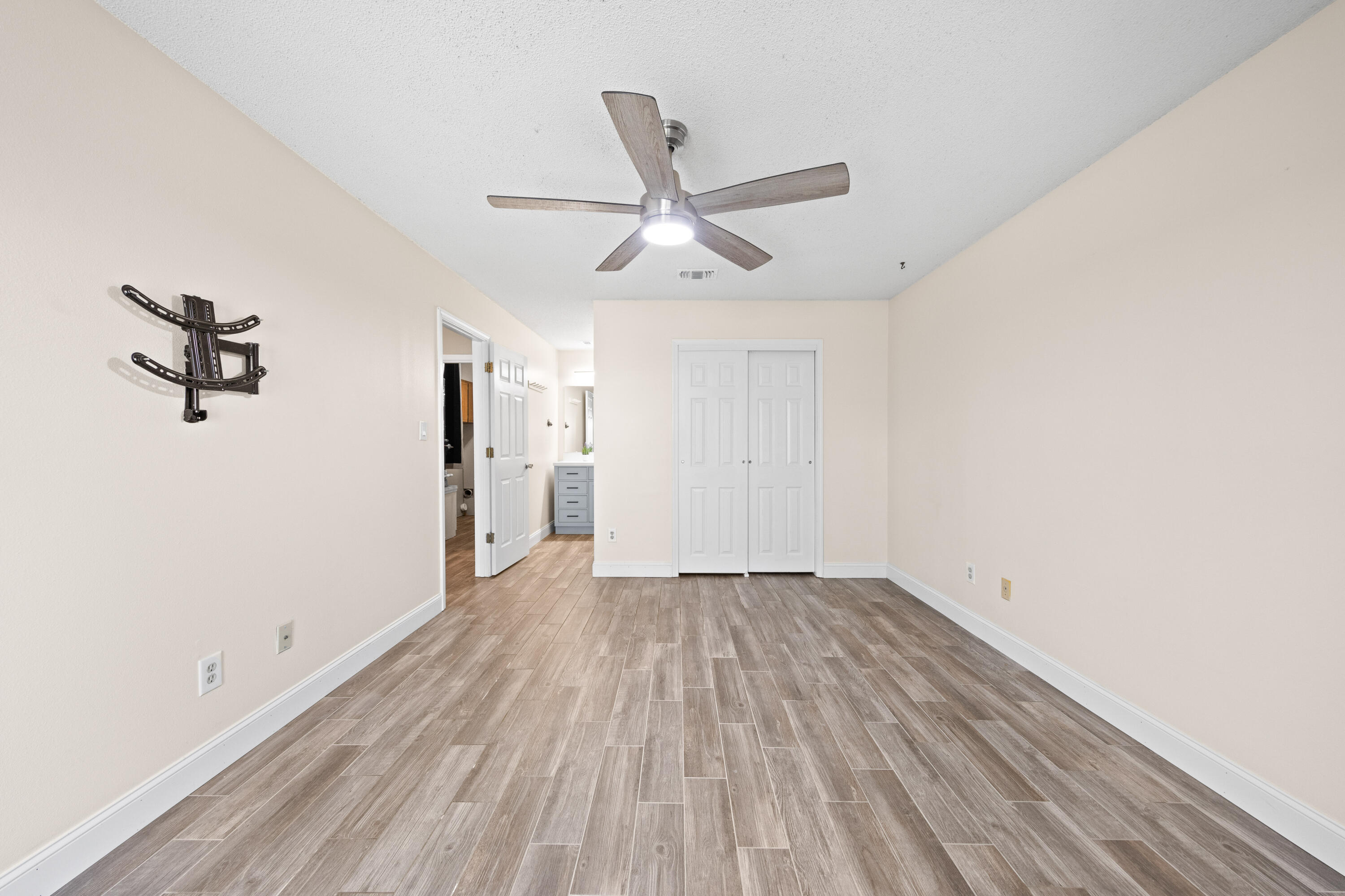 HIDDEN TRAILS PH 4 - Residential