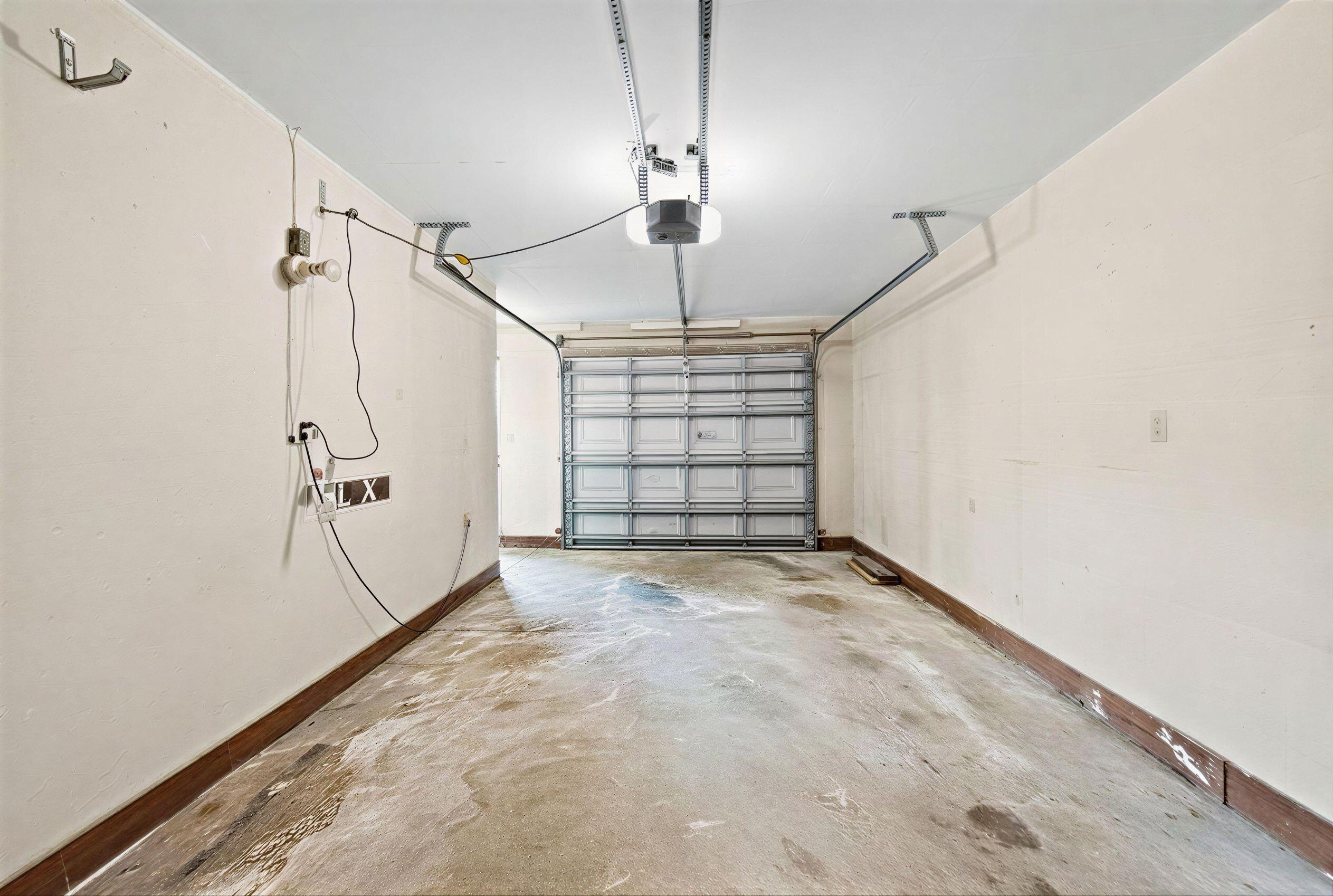 HIDDEN TRAILS PH 4 - Residential