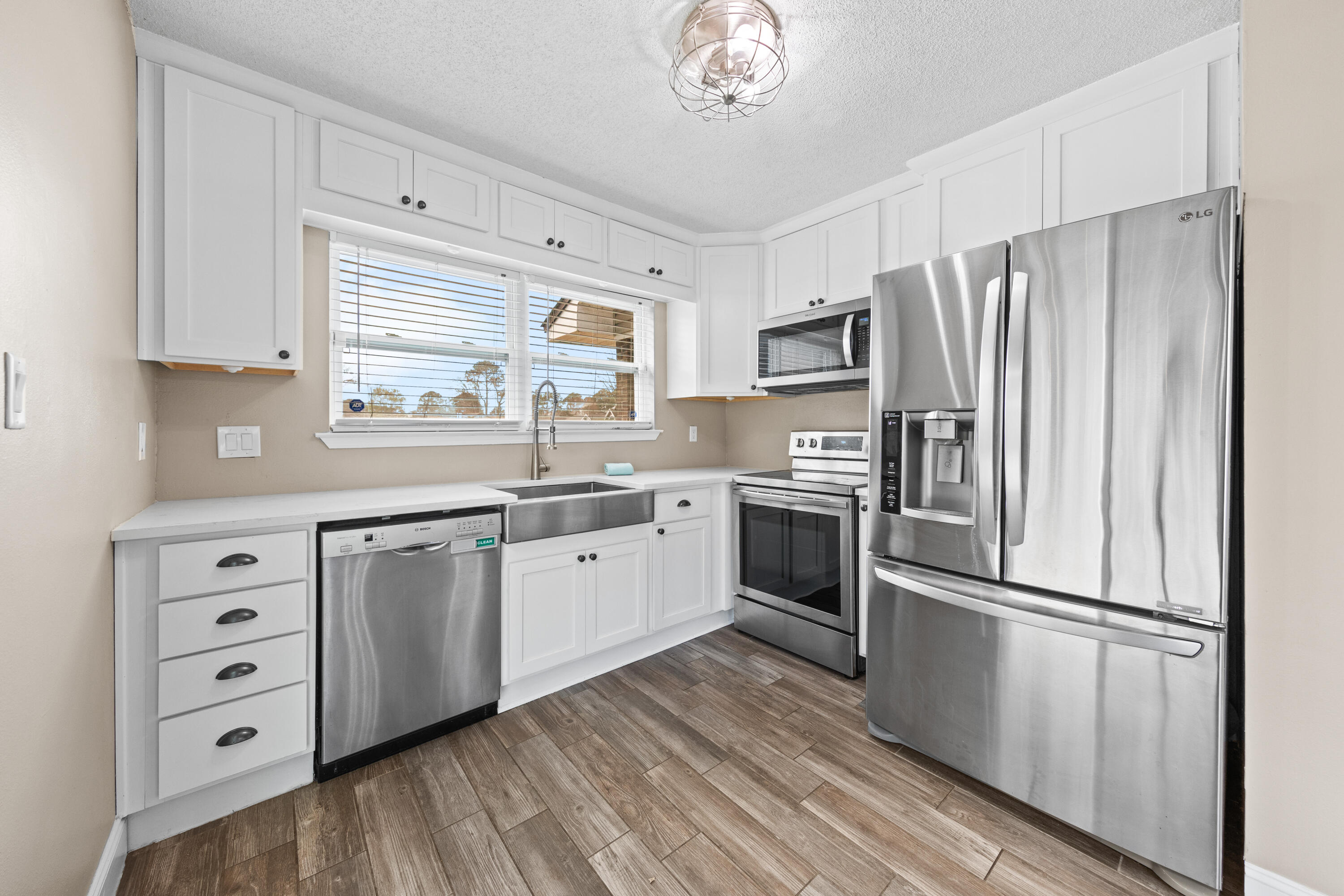 HIDDEN TRAILS PH 4 - Residential