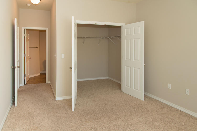 MERIDIAN SQUARE T/H - Residential Lease