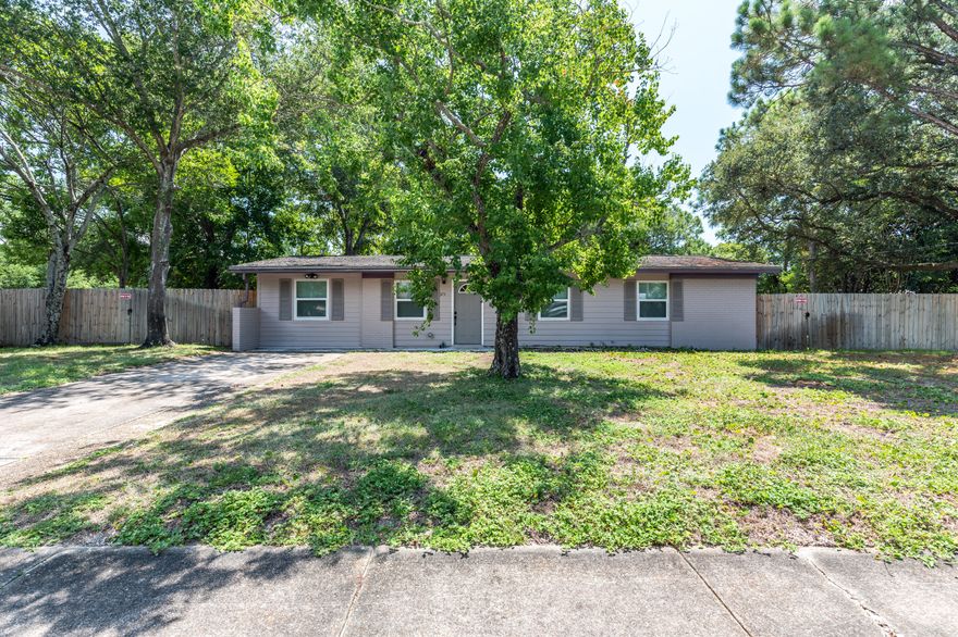 Take a look at this Beautiful home in the heart of Fort Walton Beach. Completely renovated in 2017 including new stainless appliances, hot water heater, flooring, electrical wiring, paint, plumbing fixtures and electrical fixtures. This 3 Bedroom home is situated on an over-sized 100x130 lot with plenty of room for a pool and ample space for outdoor living.