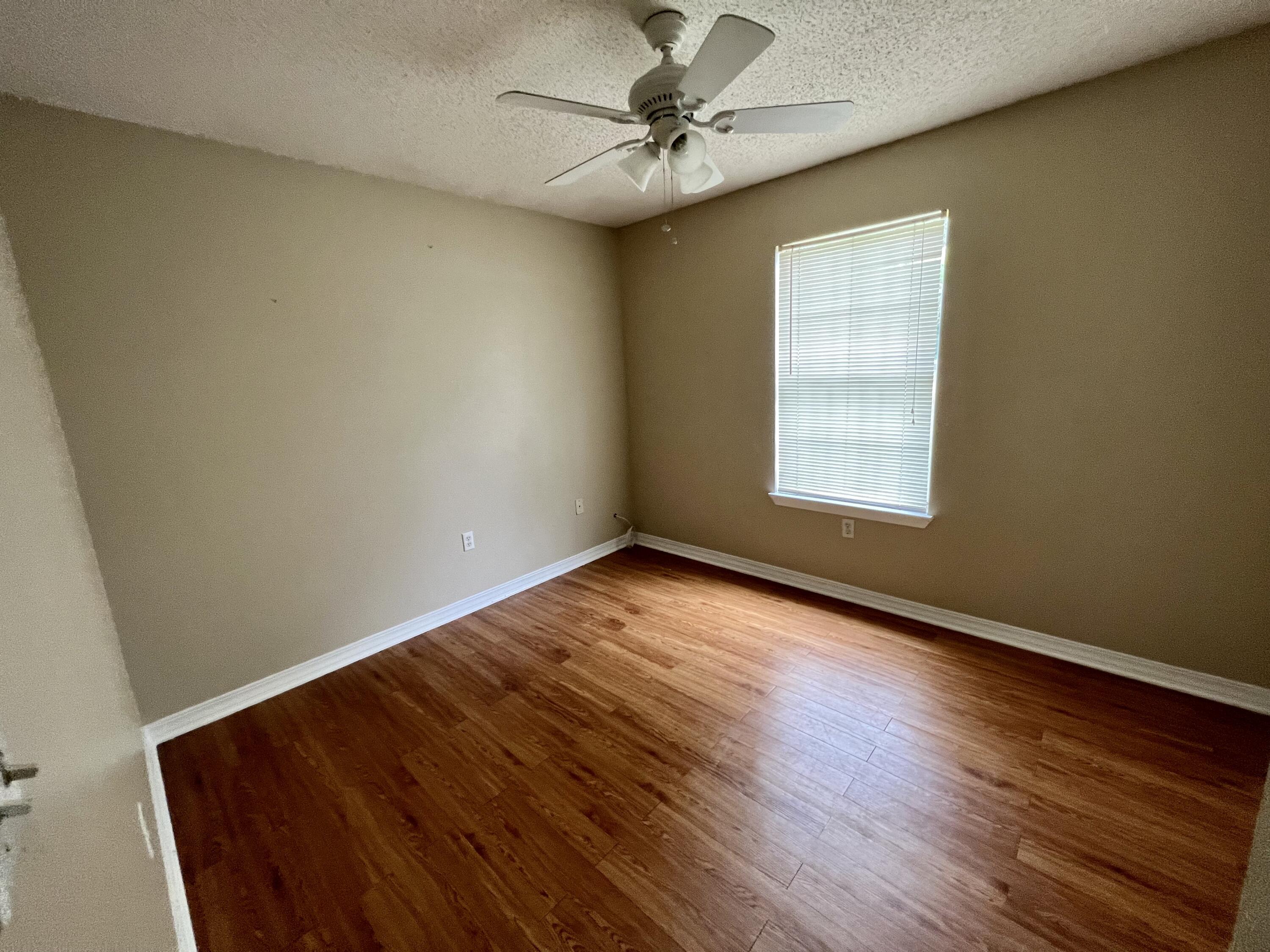 HIDDEN GLEN - Residential