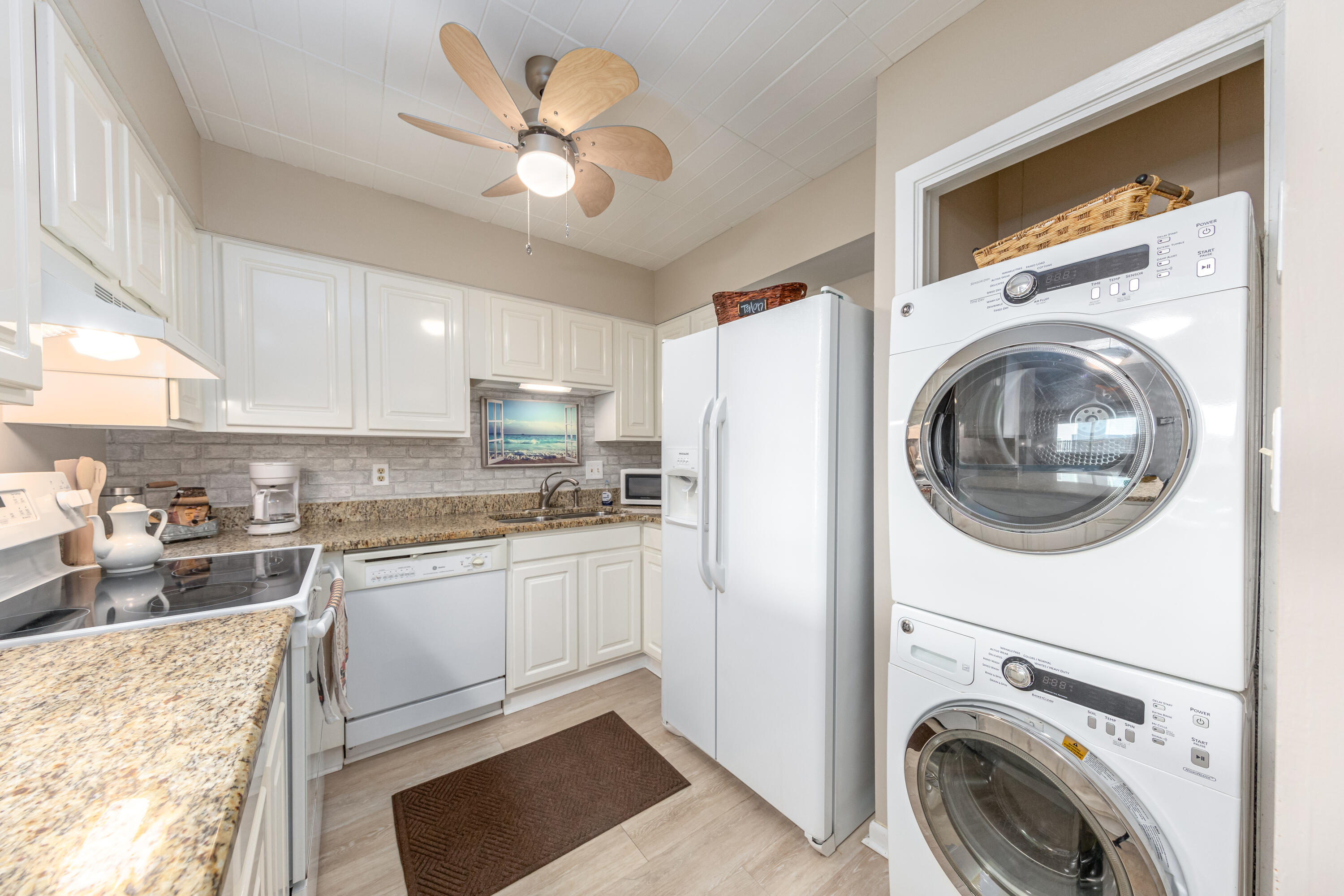 CHATEAU LA MER CONDO - Residential