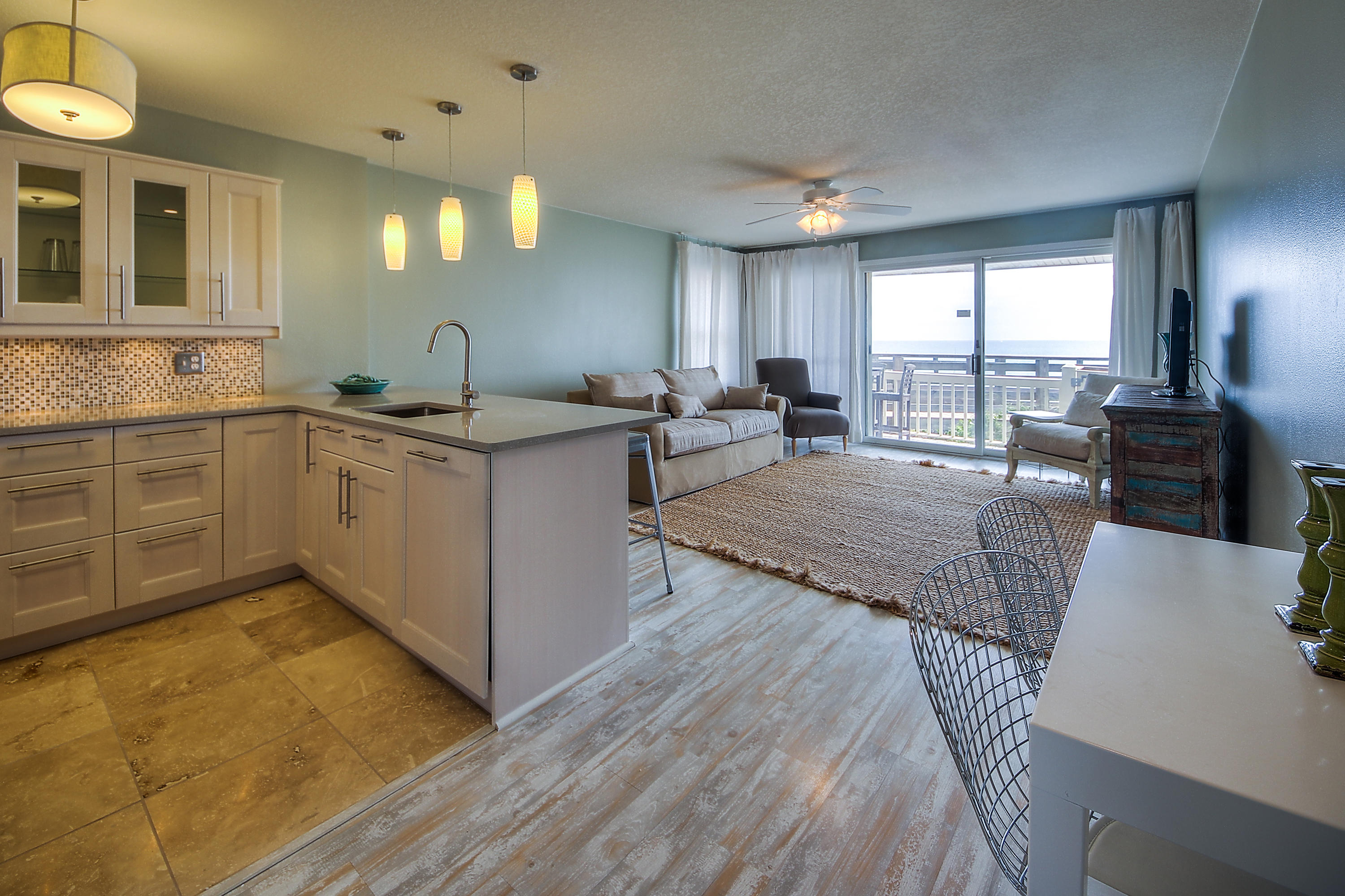 MISTRAL CONDO - Residential