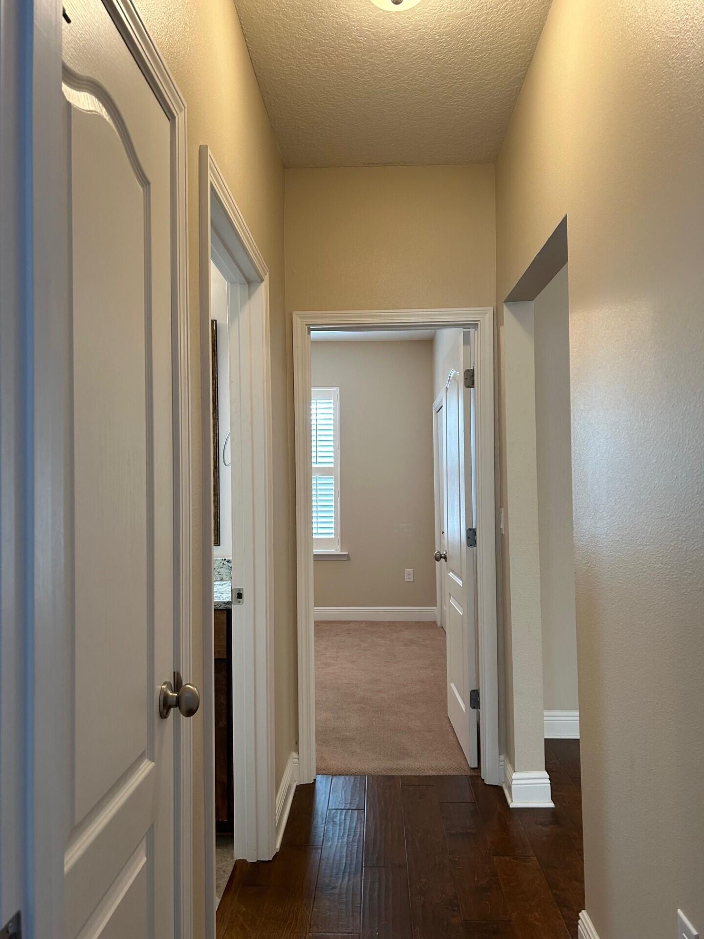 Crestview Suburb (231000.00) - Residential Lease