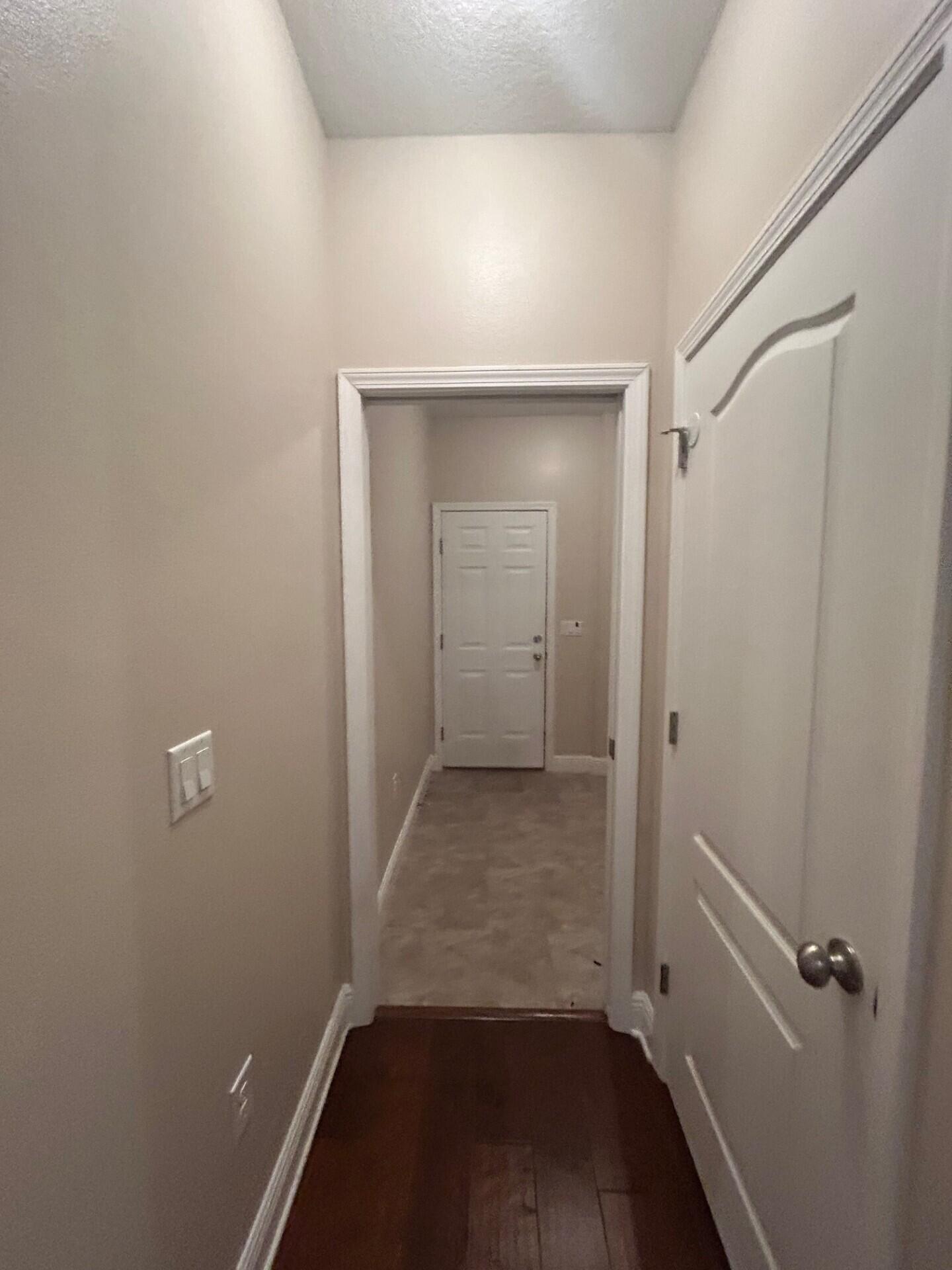 Crestview Suburb (231000.00) - Residential Lease