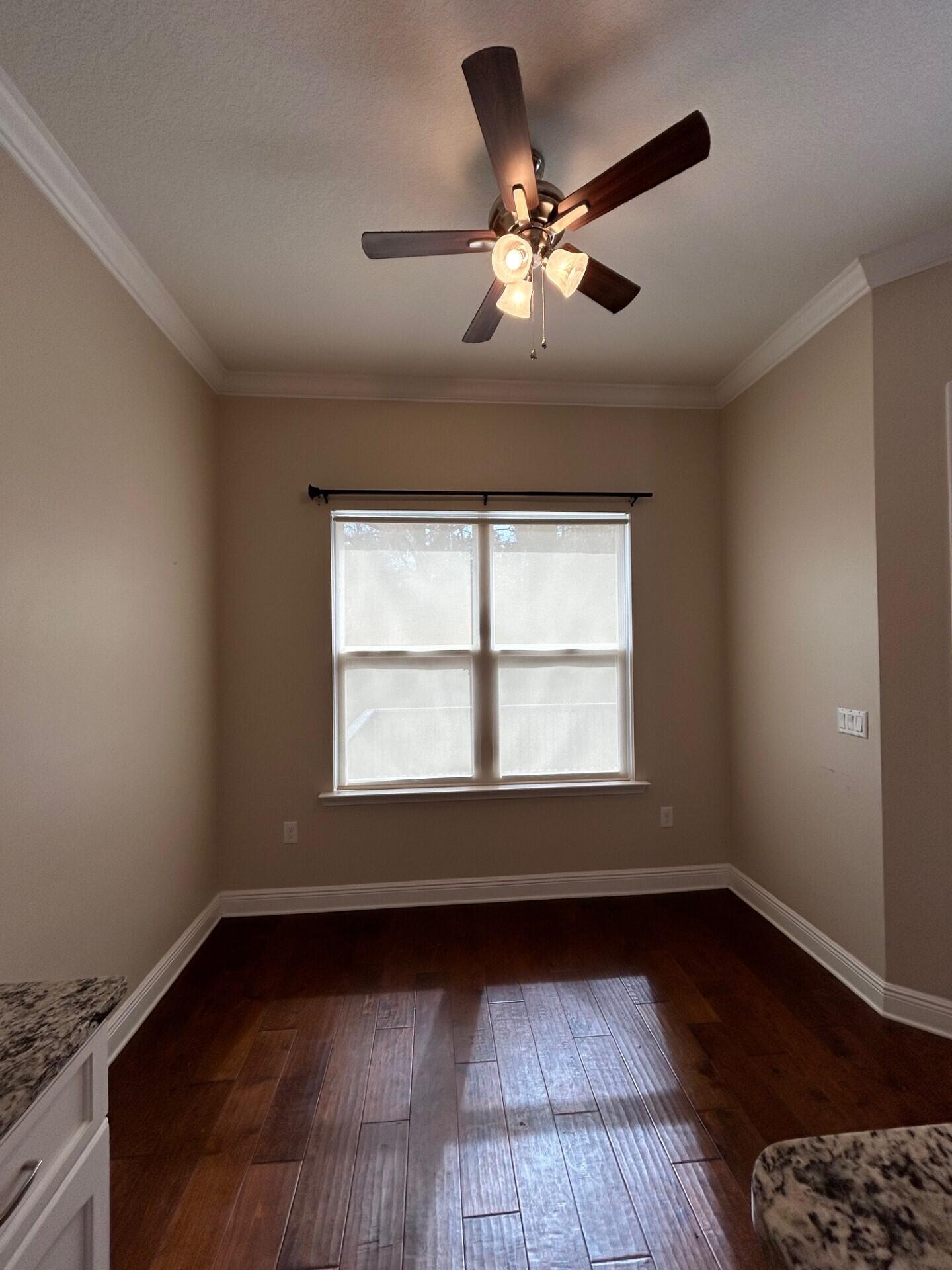 Crestview Suburb (231000.00) - Residential Lease