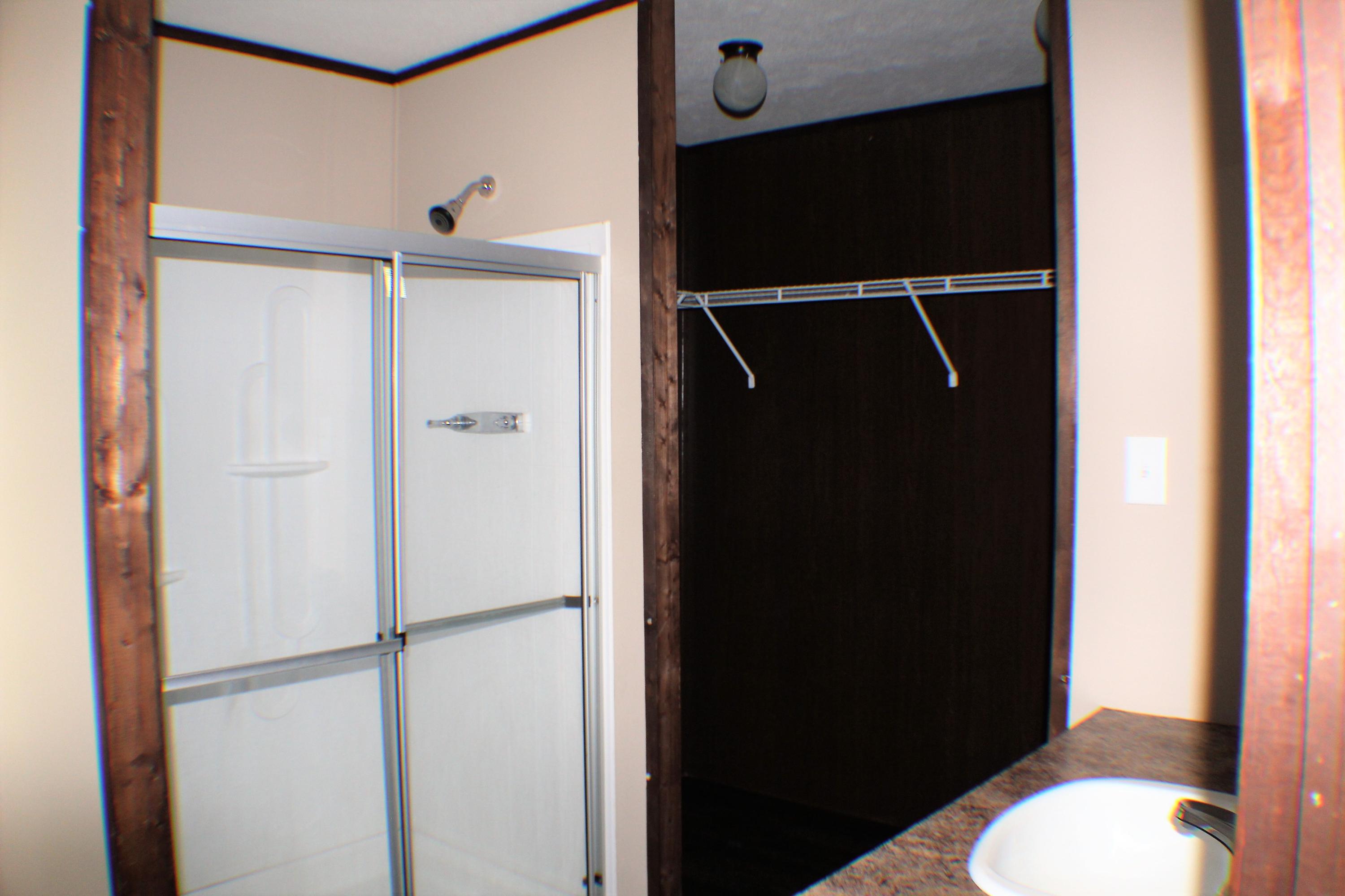 THE PINES - Residential