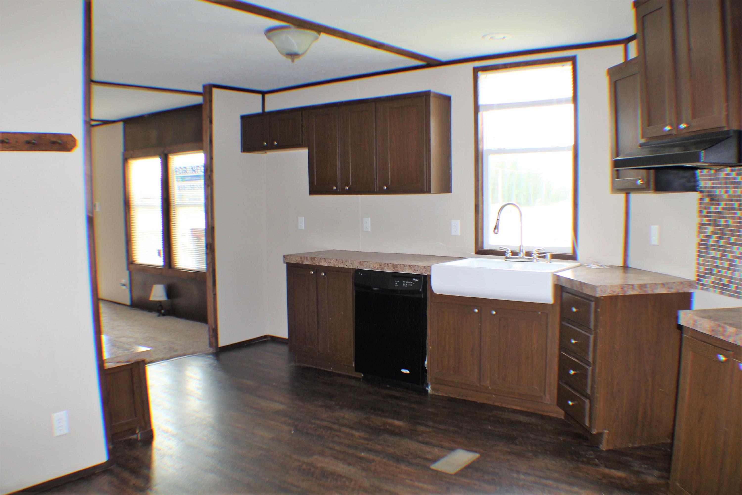 THE PINES - Residential