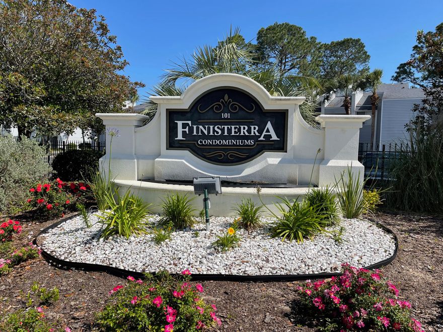 WATERFRONT COMMUNITY! Move in Ready. Tile and carpet throughout the unit and the unit has been freshly painted. Nearly new kitchen cabinets with light wood and brushed nickel hardware. New LED lighting in kitchen and bath. Short walk to Choctawhatchee Bay and across the street from Shalimar Yacht Basin. Complex has pool, lighted tennis court, laundry facilities, handball court.