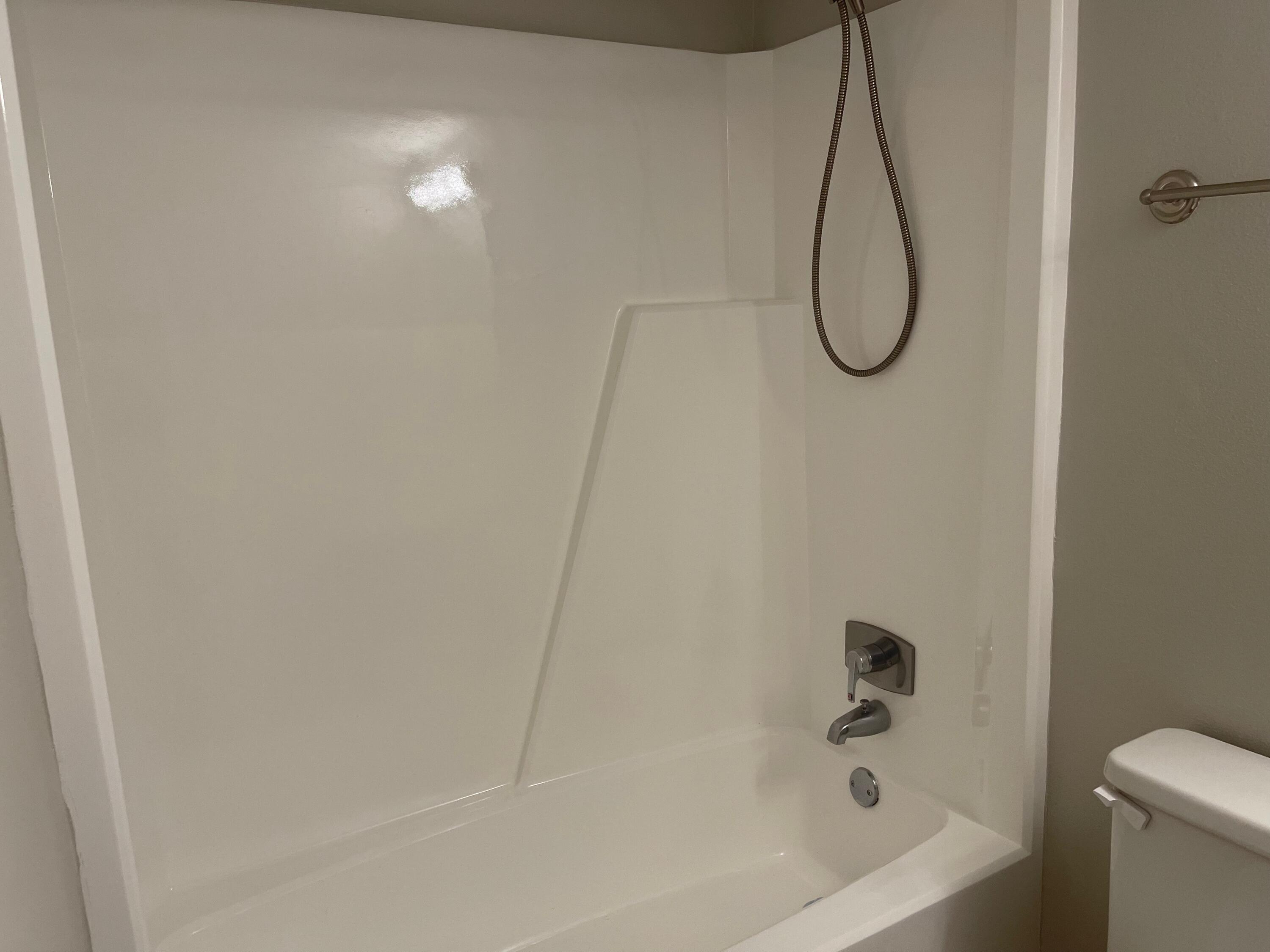 FINISTERRA CONDO - Residential