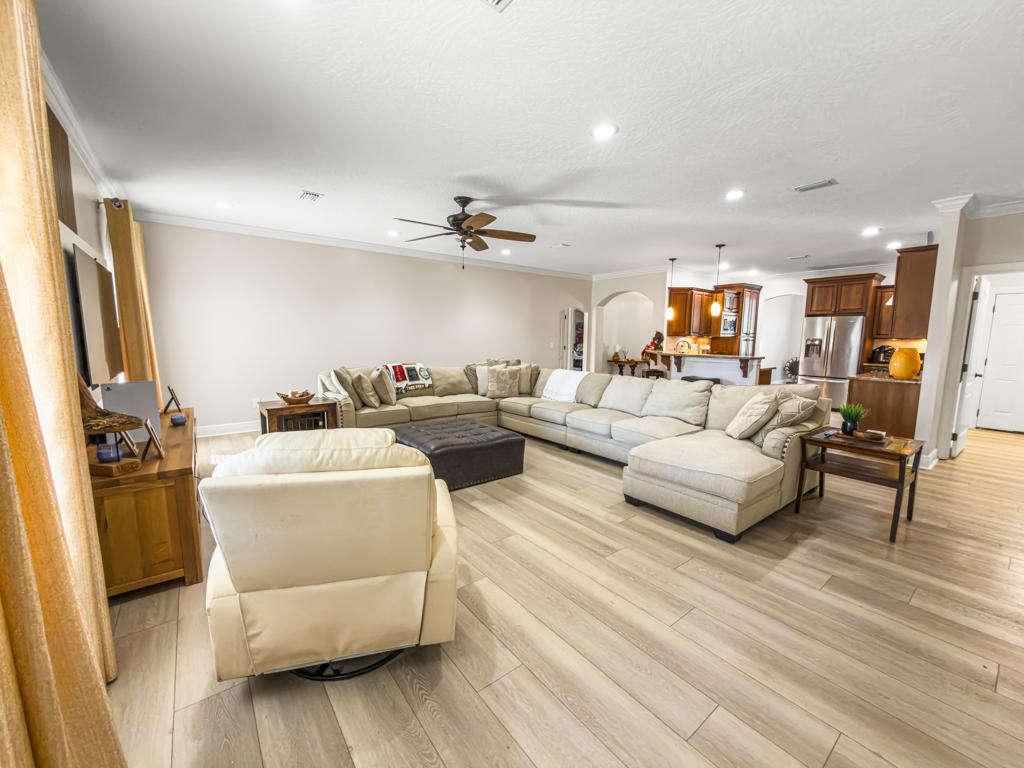 EASTWOOD 4TH ADDN - Residential