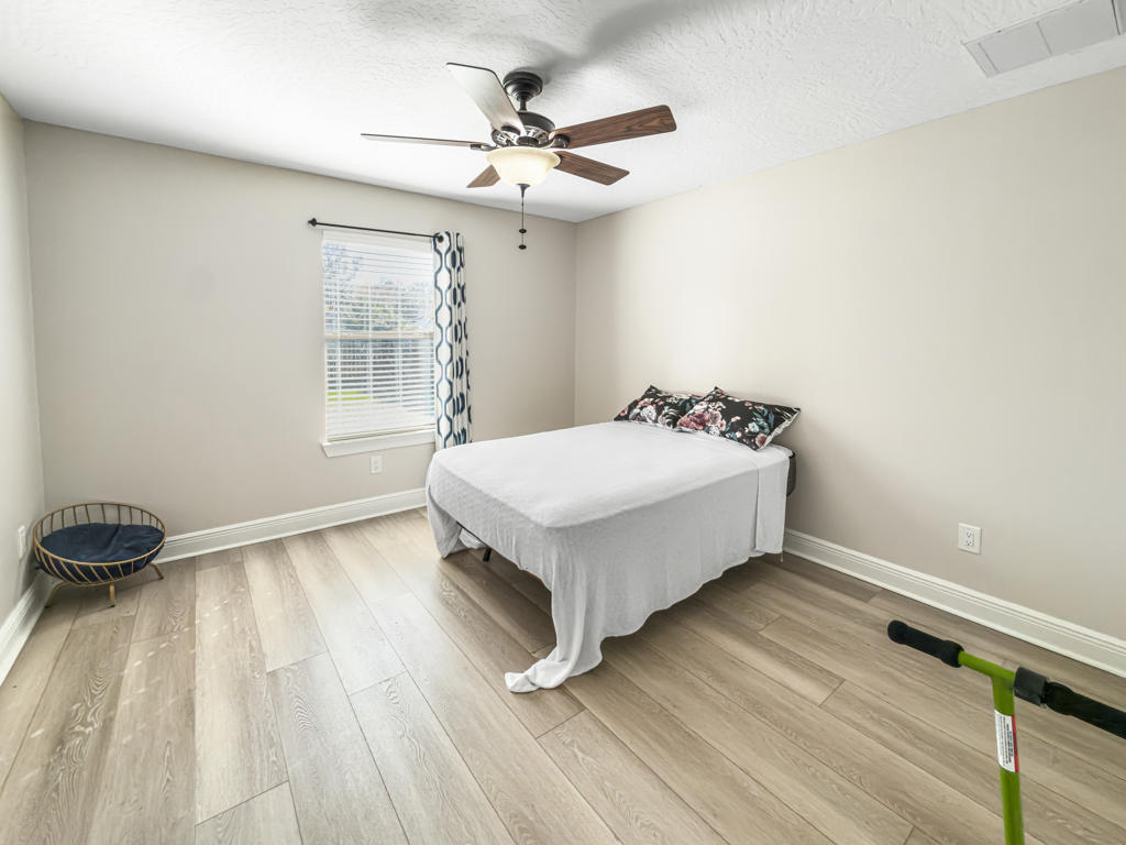 EASTWOOD 4TH ADDN - Residential