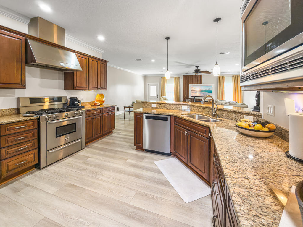 EASTWOOD 4TH ADDN - Residential