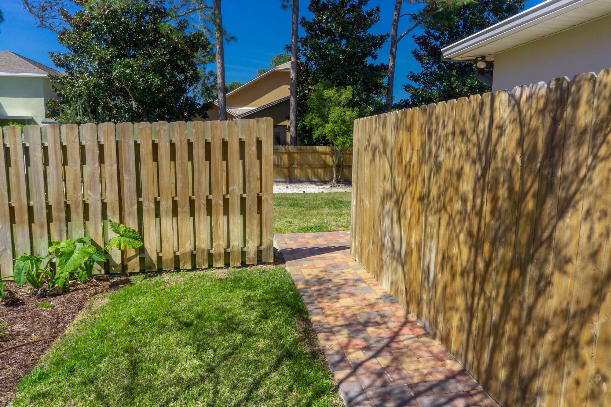 EMERALD BAY PH 1-B - Residential