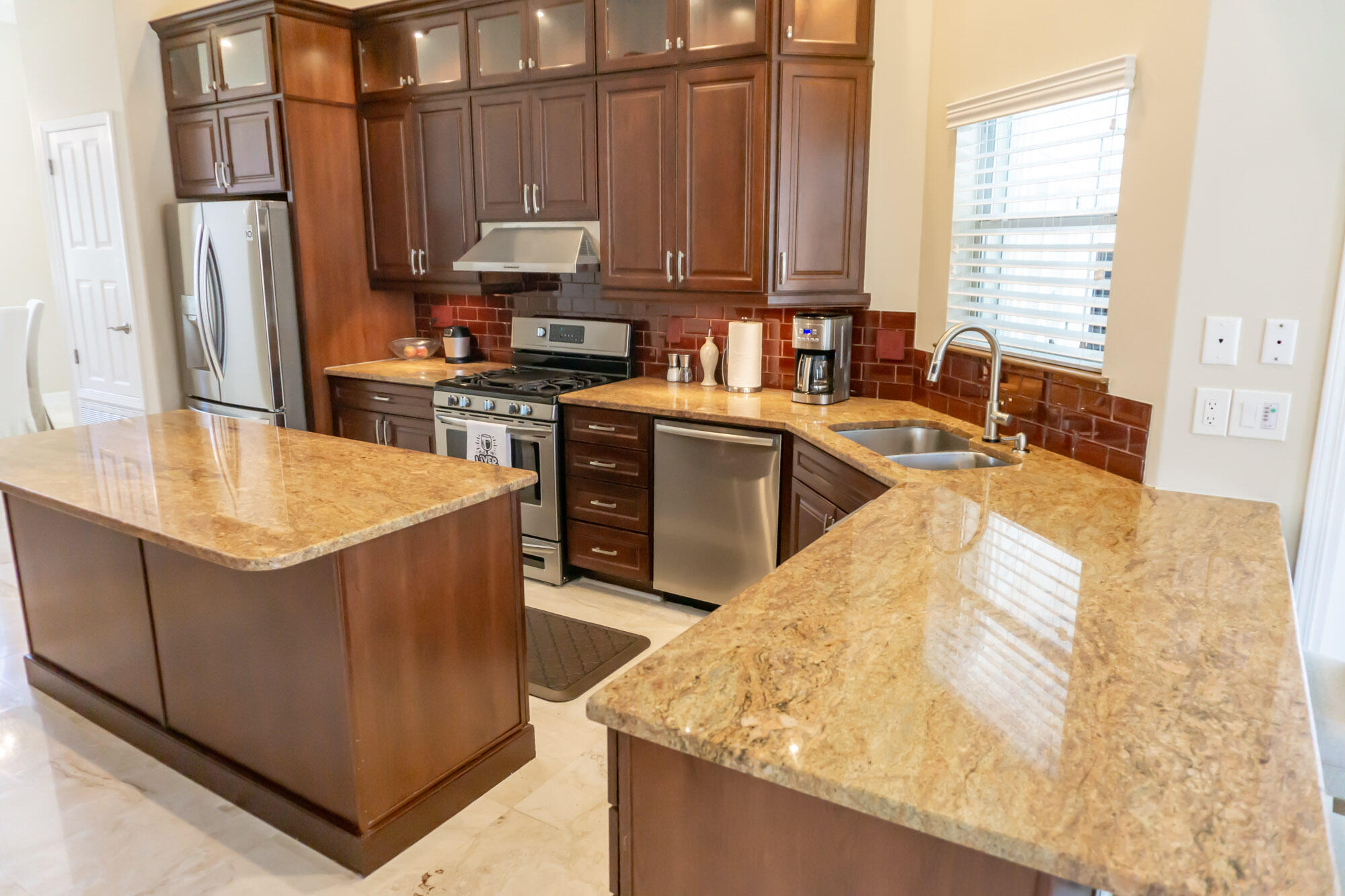 EMERALD BAY PH 1-B - Residential