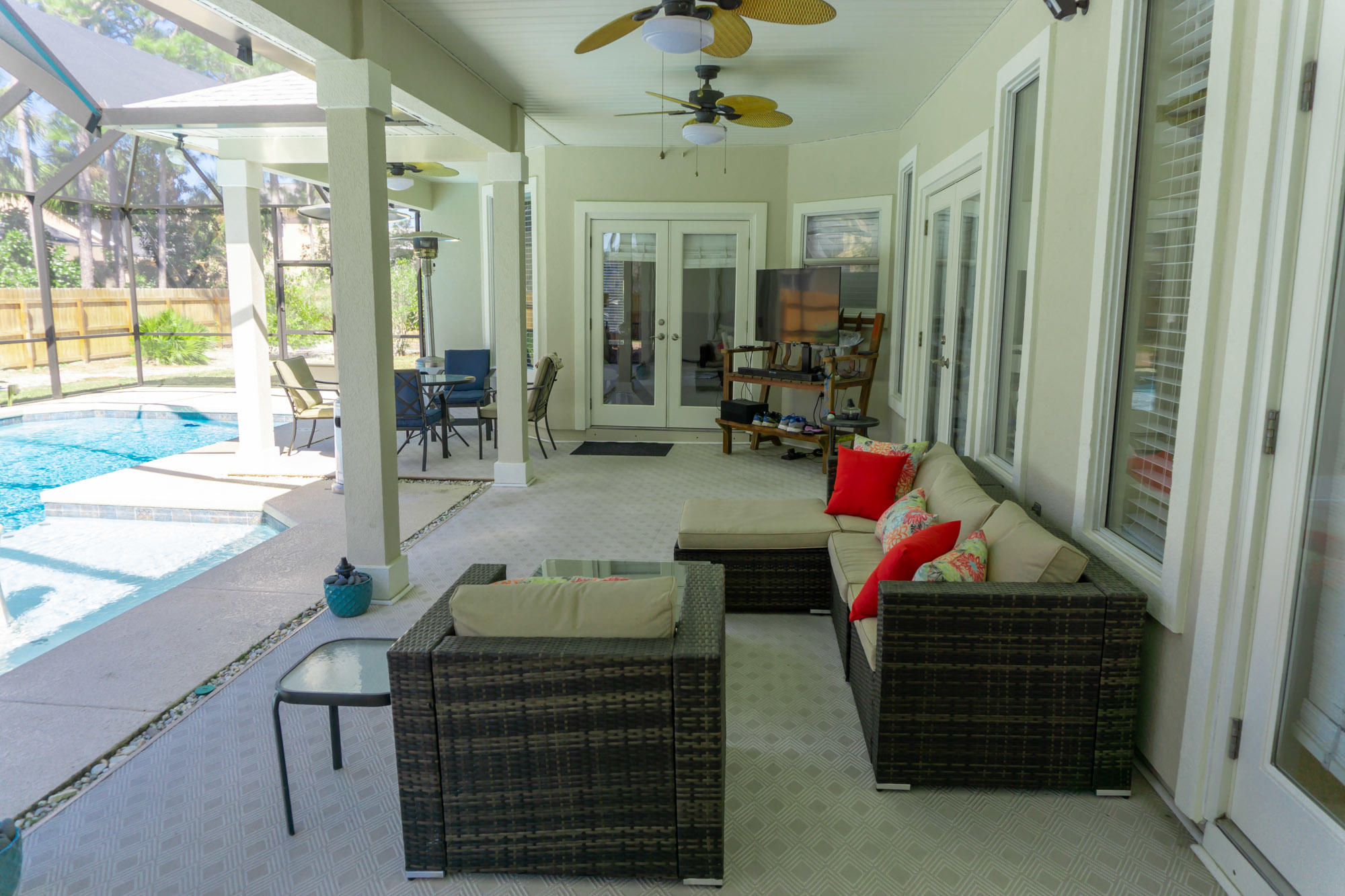 EMERALD BAY PH 1-B - Residential