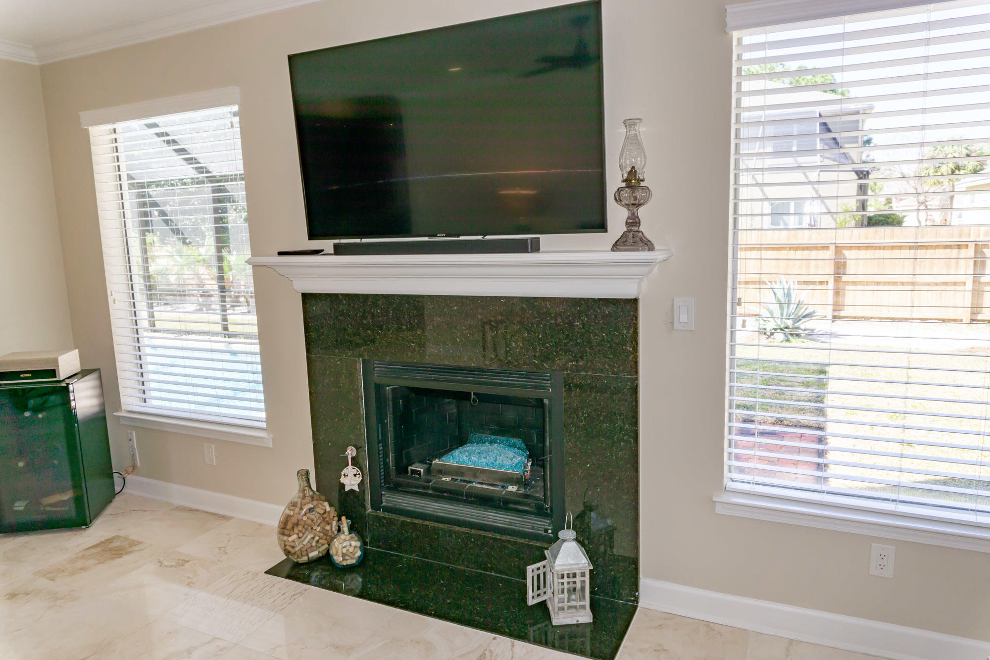 EMERALD BAY PH 1-B - Residential