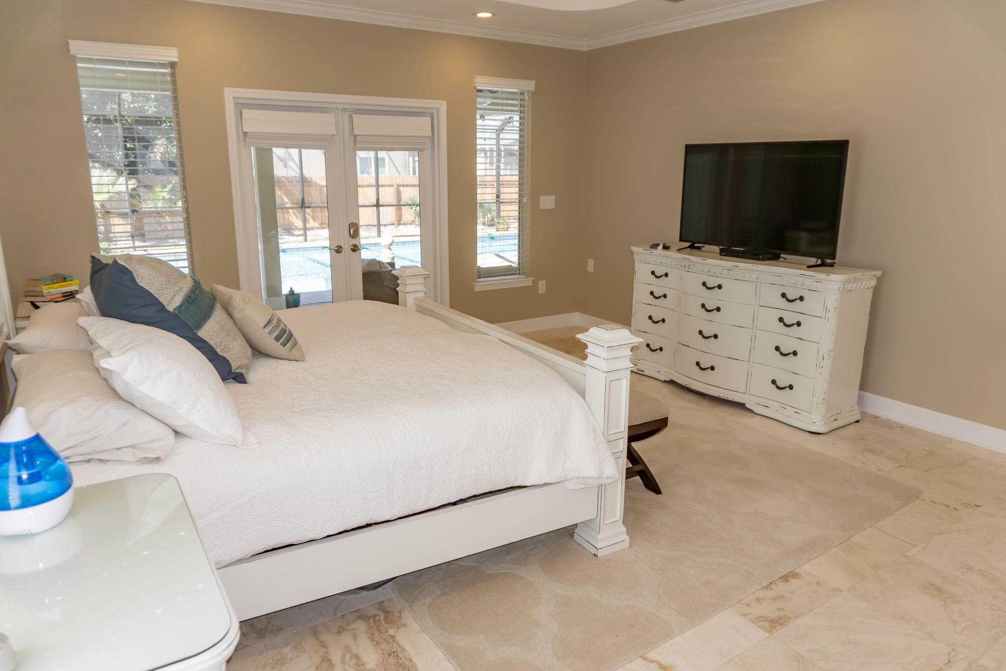 EMERALD BAY PH 1-B - Residential