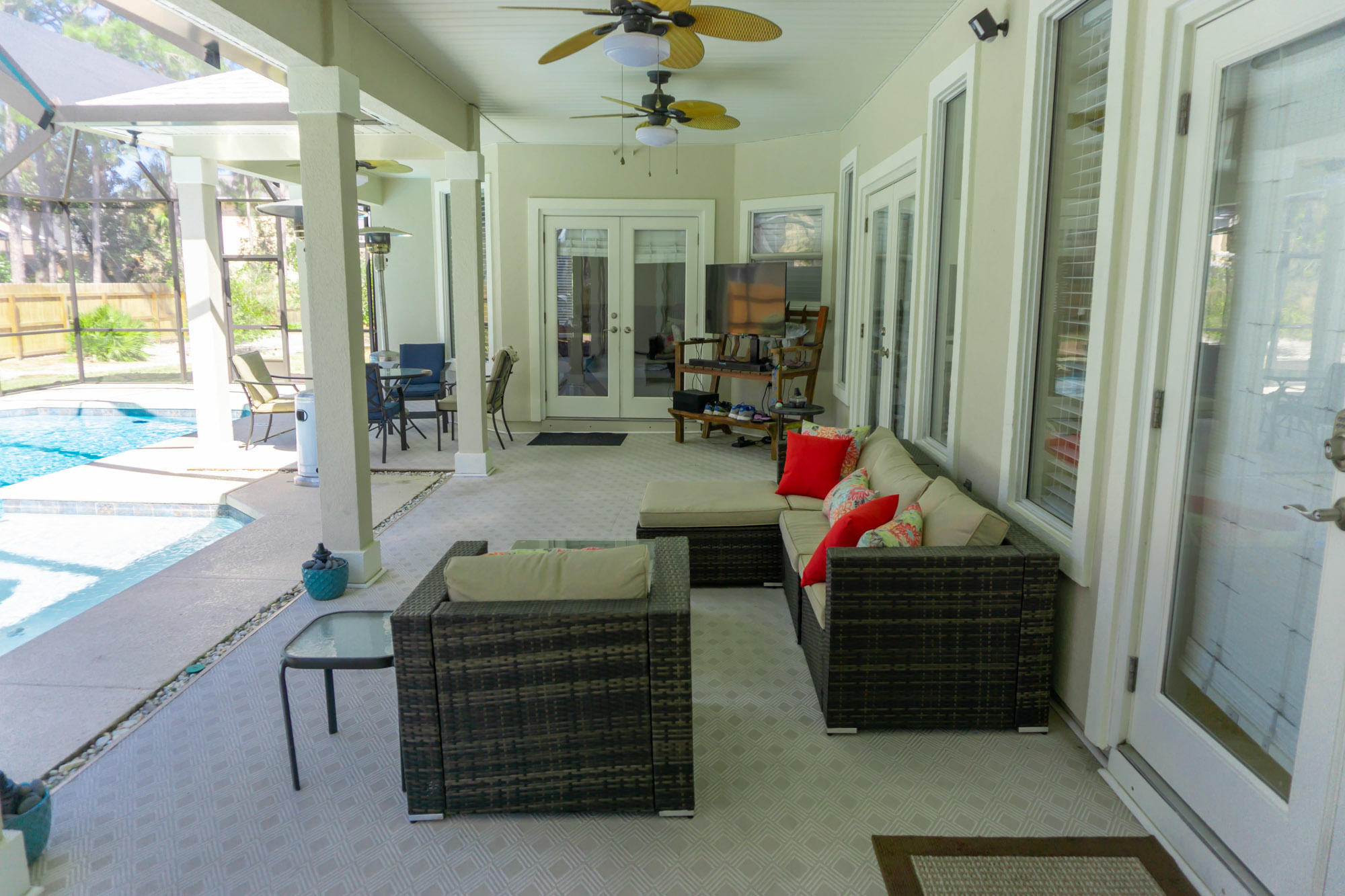 EMERALD BAY PH 1-B - Residential