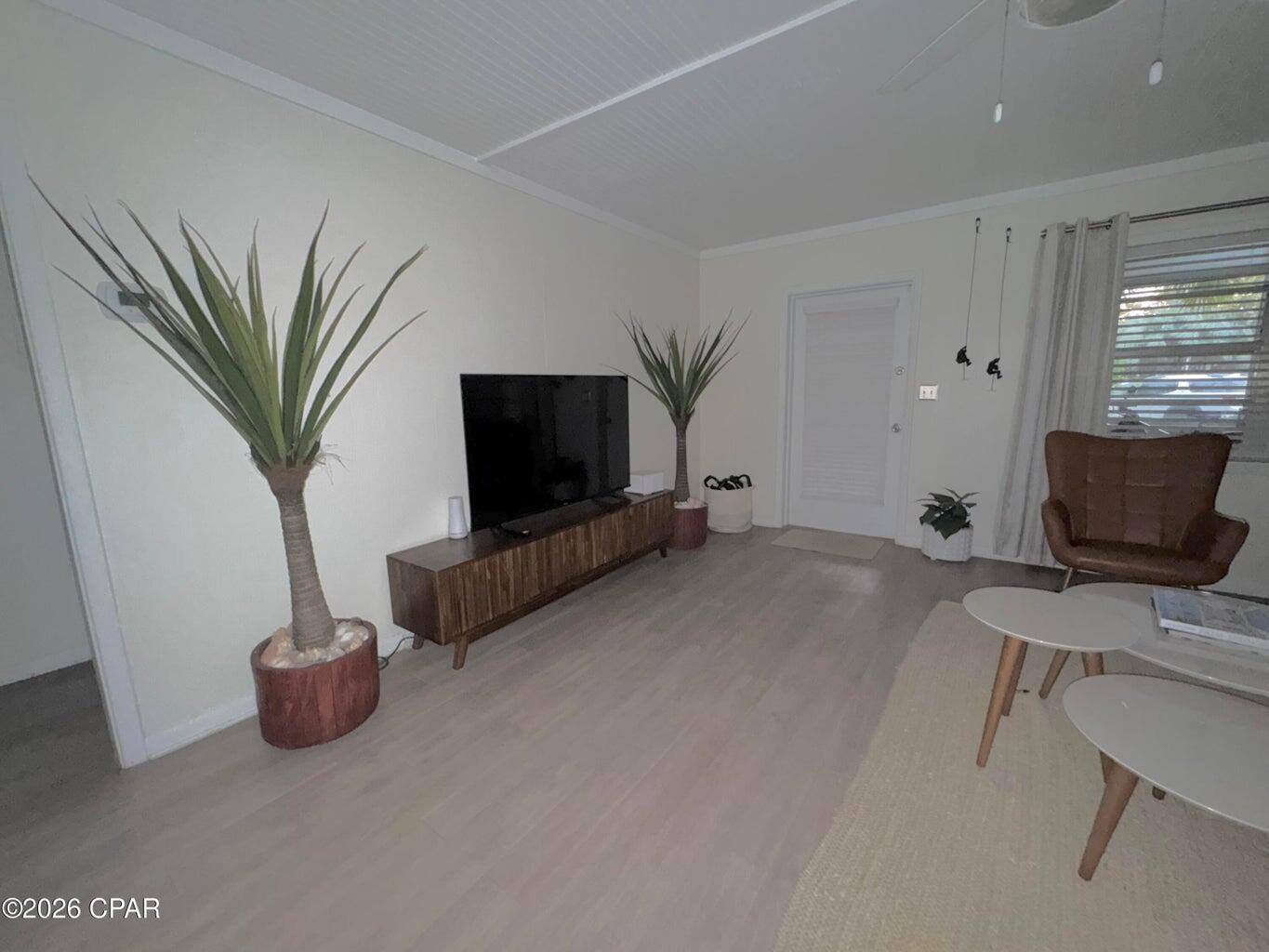 BLUE MOUNTAIN BEACH - Residential Lease