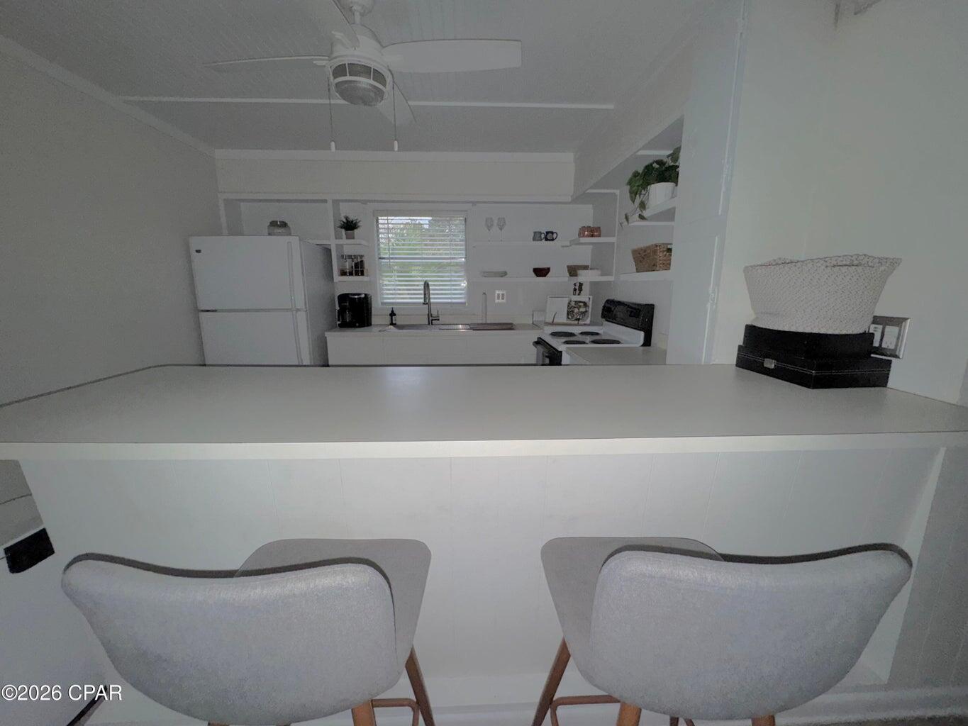 BLUE MOUNTAIN BEACH - Residential Lease